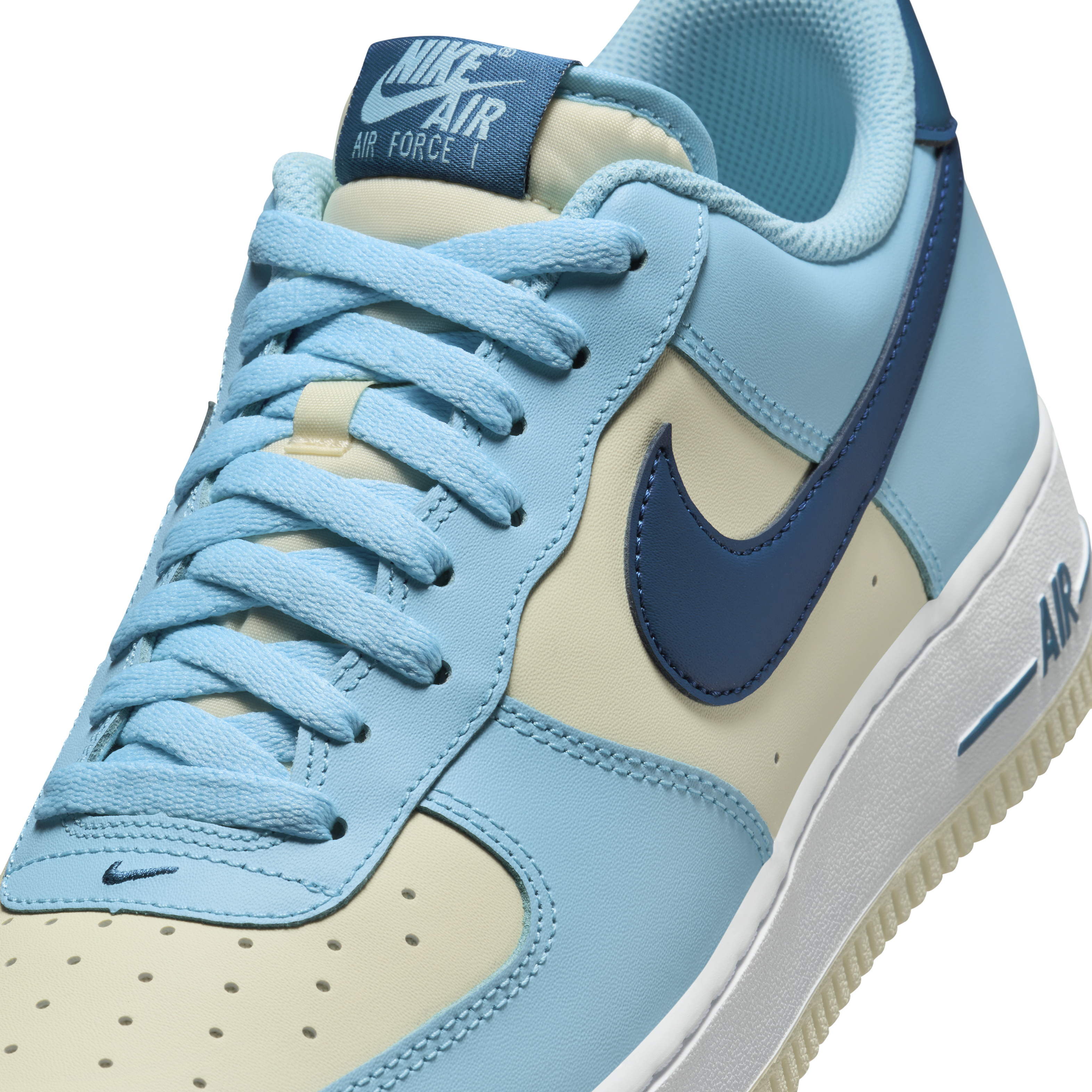 Nike Air Force 1 '07 Men's Shoes