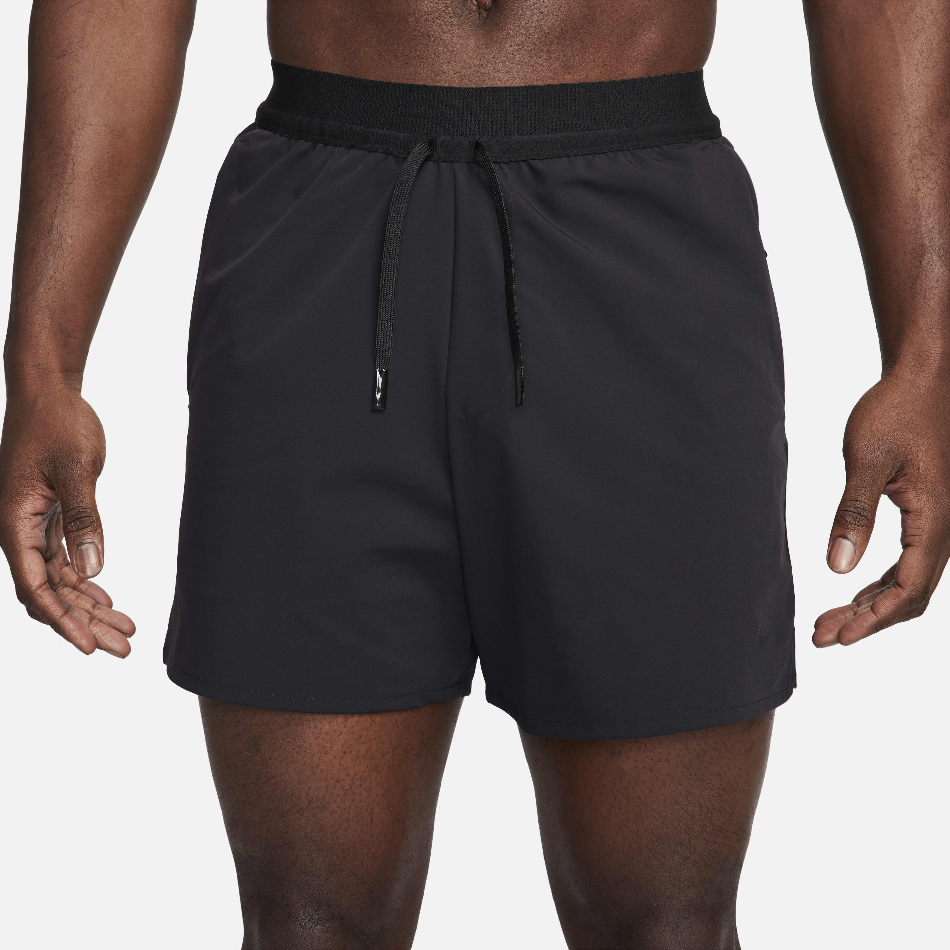 Nike A.P.S. Men's Dri-FIT 6" Versatile Shorts