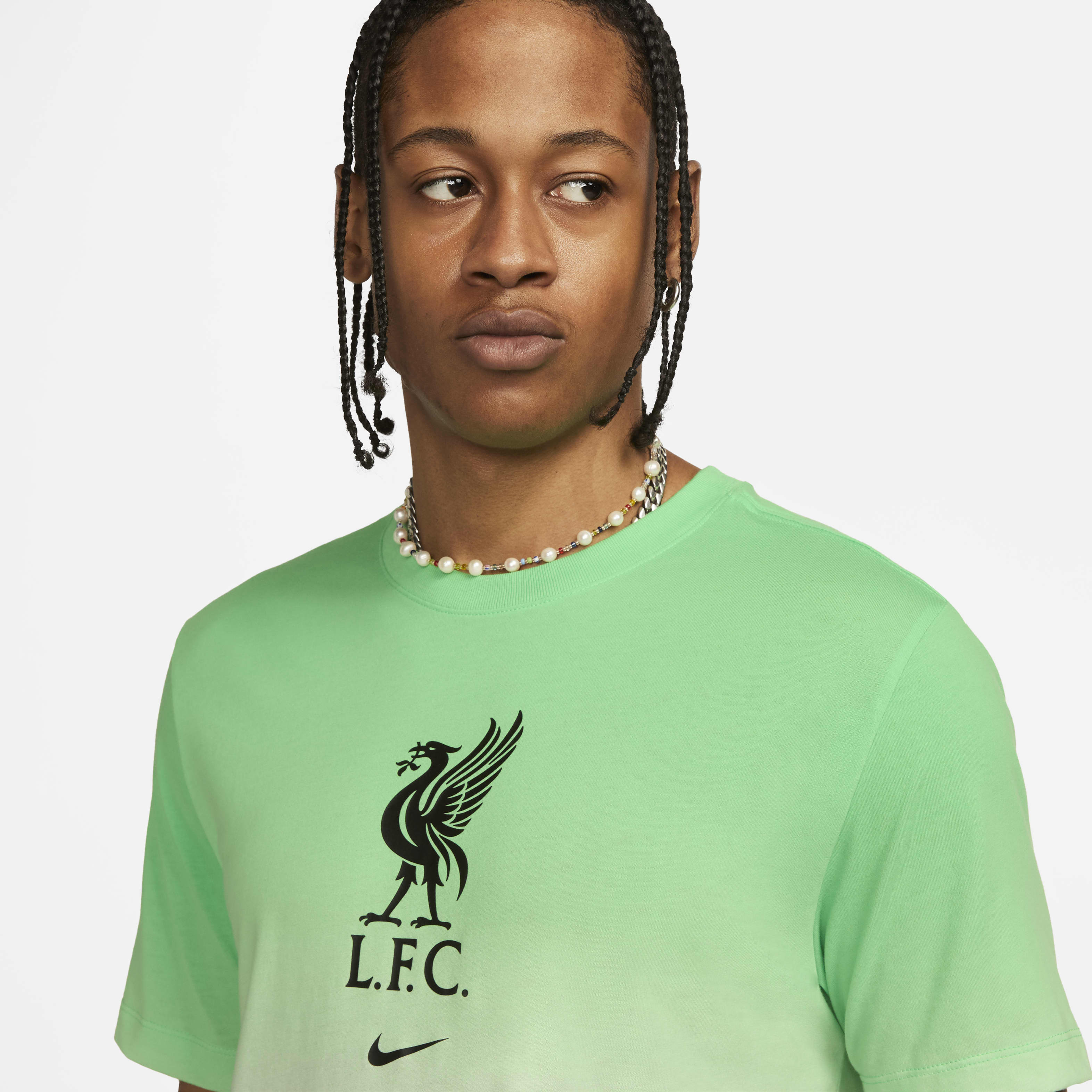 Liverpool FC Crest Men's Nike Soccer T-Shirt