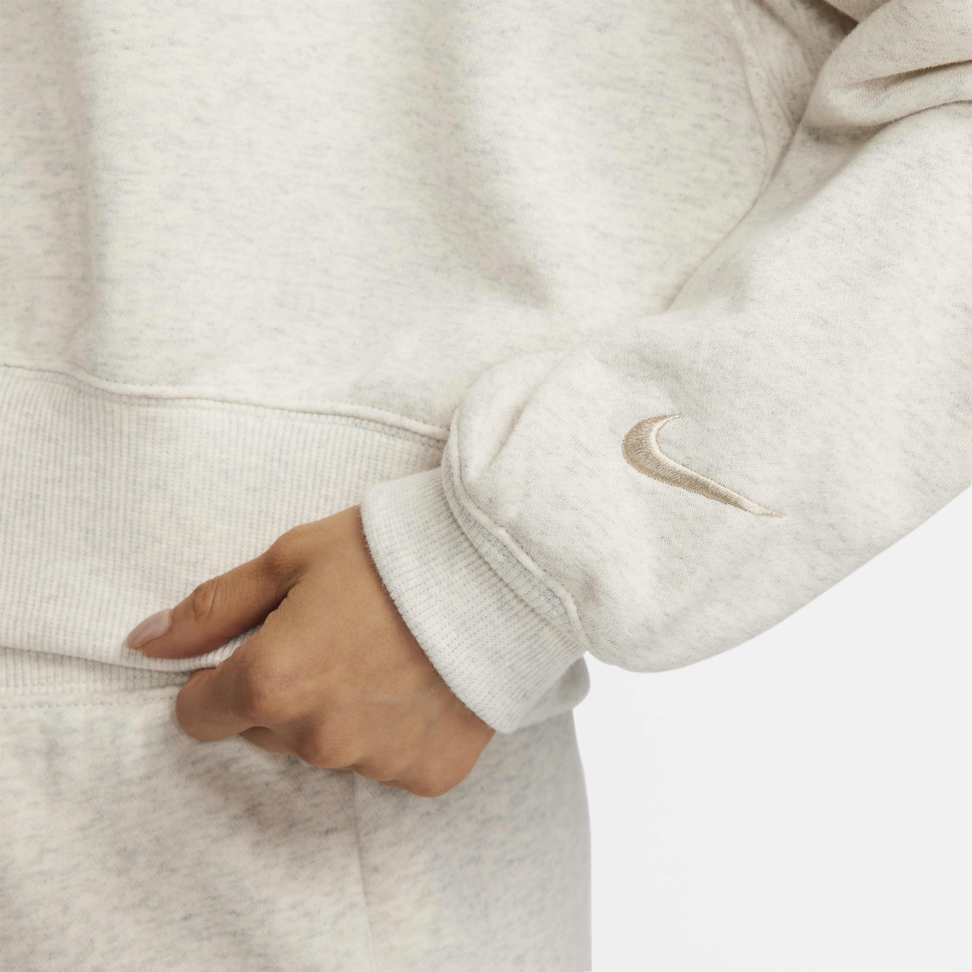 Nike Sportswear Women's Oversized 1/2-Zip Crop Fleece Sweatshirt