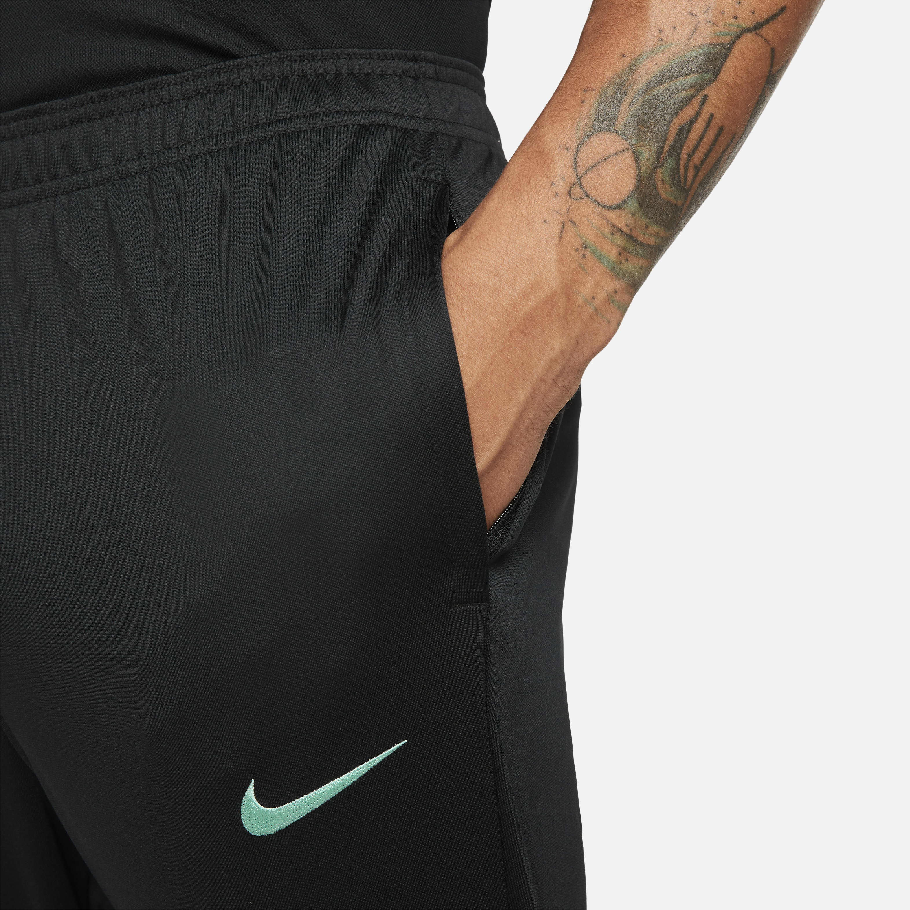 Chelsea FC Strike Third Men's Nike Dri-FIT Soccer Track Pants