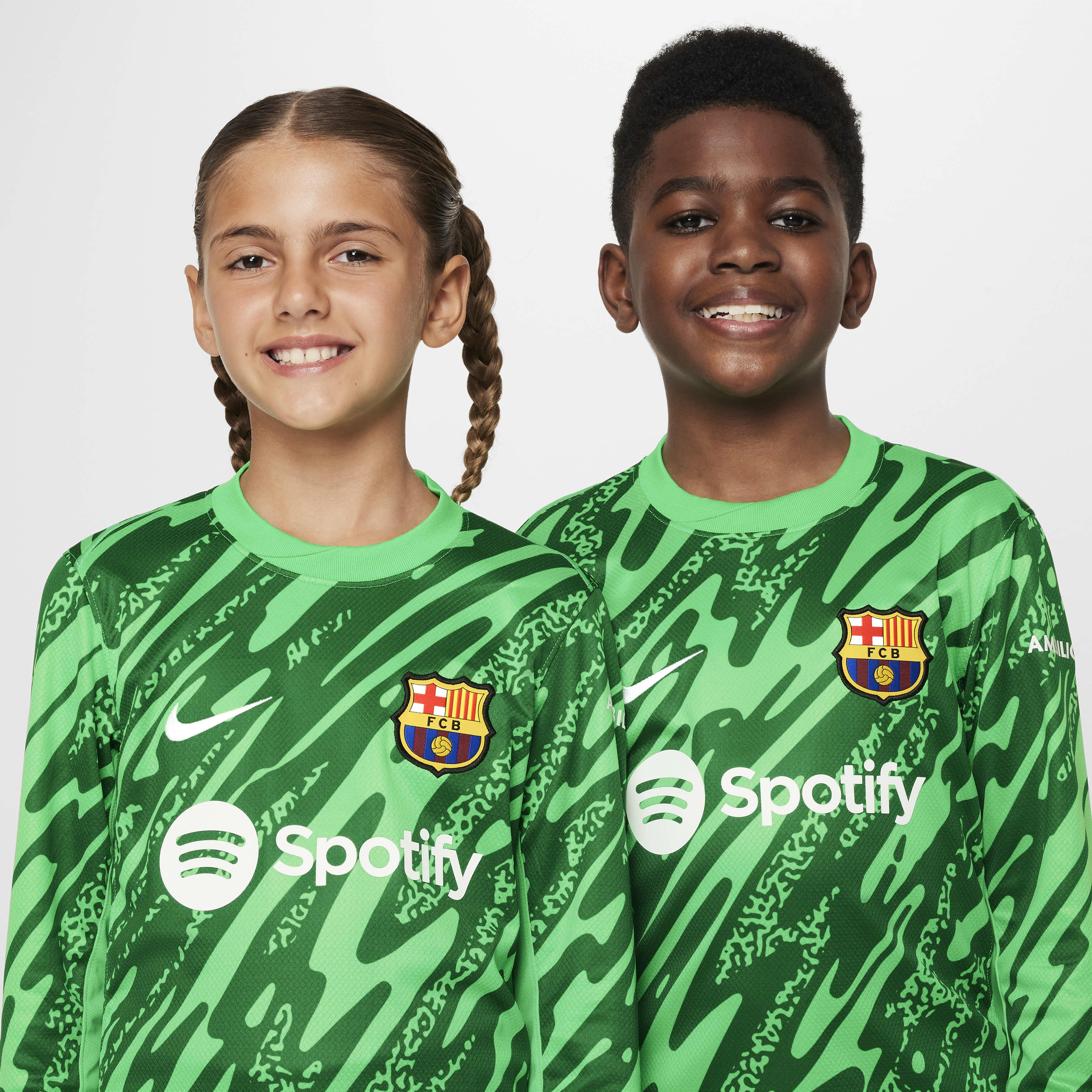 FC Barcelona 2024 Stadium Goalkeeper Big Kids' Nike Dri-FIT Soccer Replica Jersey