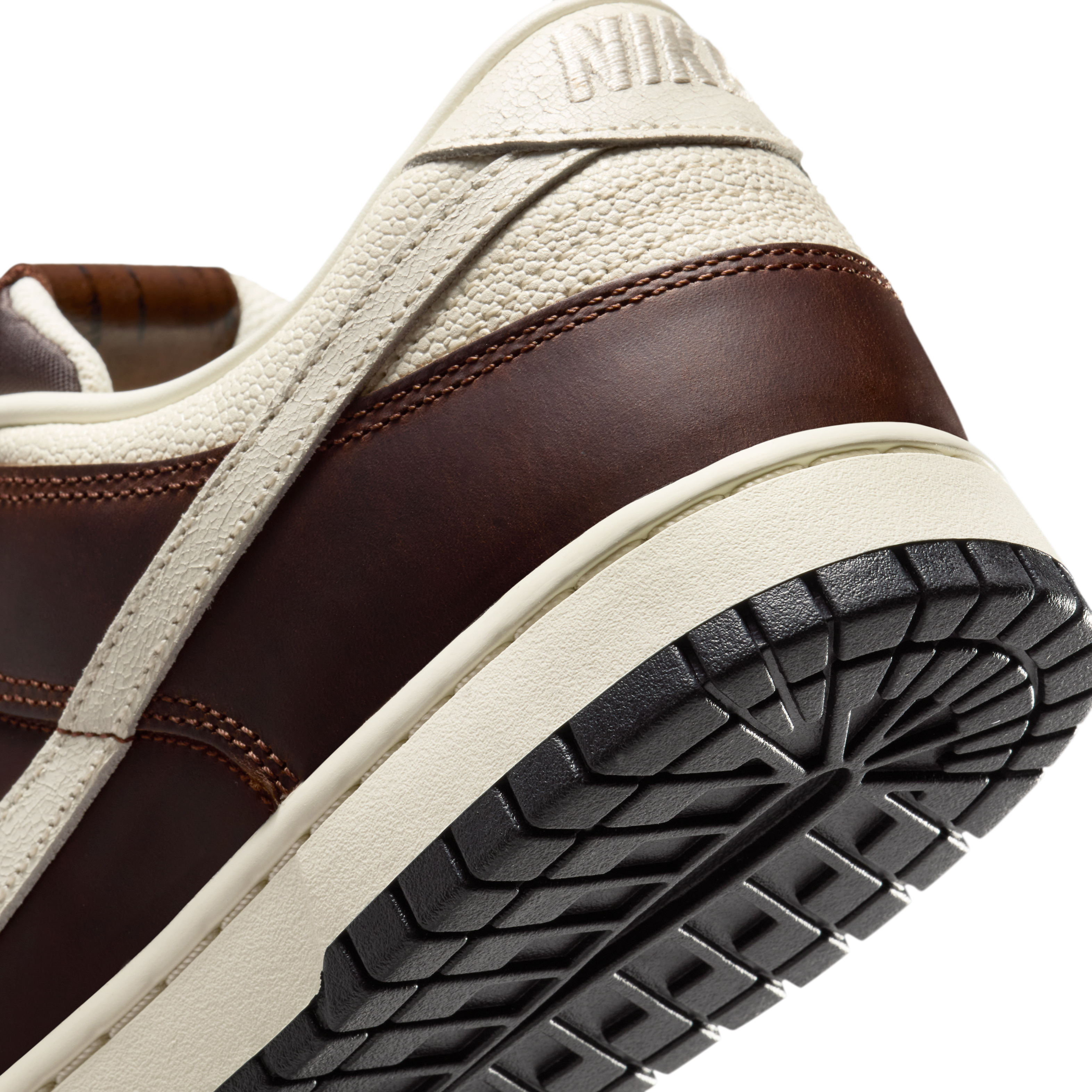 Nike Dunk Low Retro Men's Shoes
