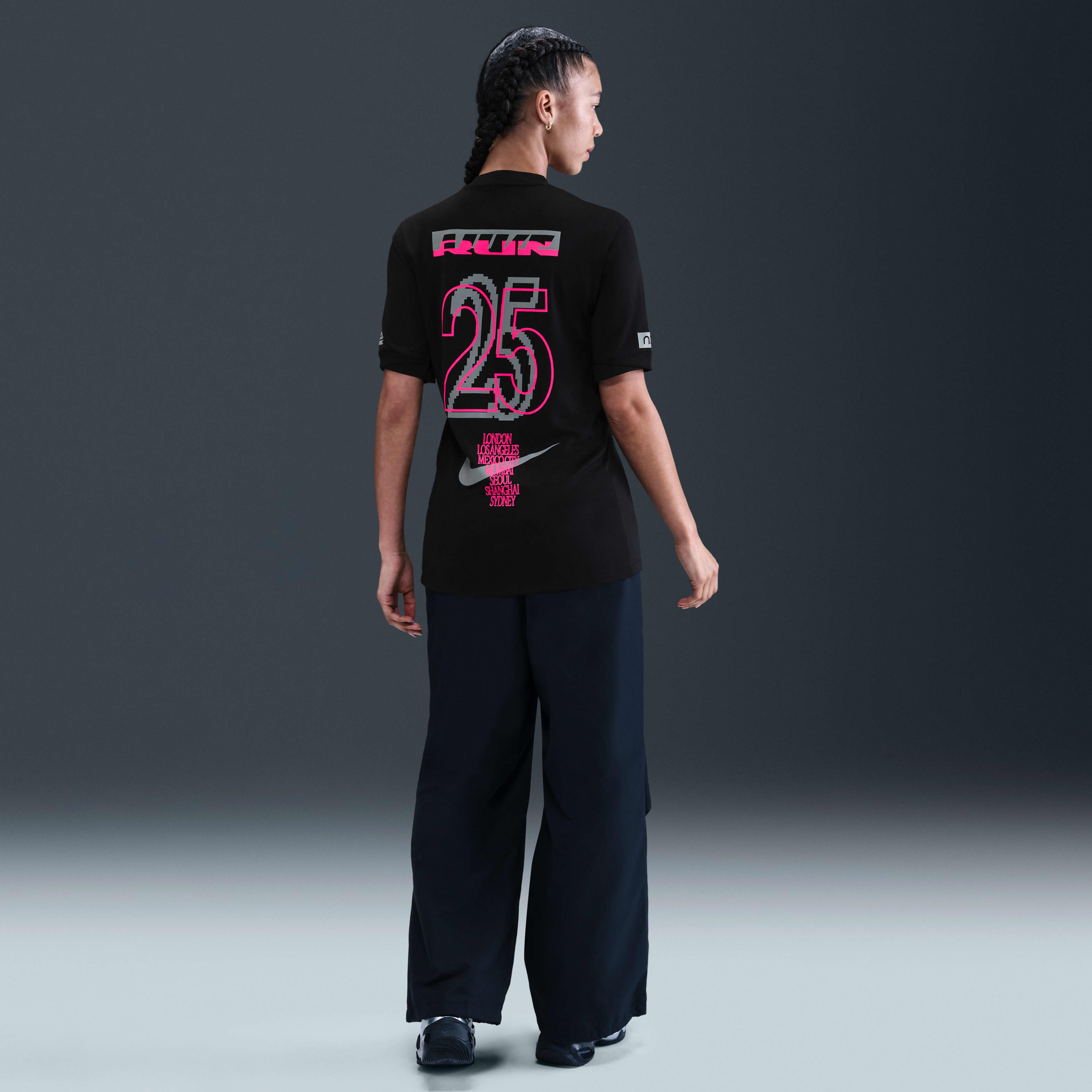 Nike After Dark Tour Women's Dri-FIT Graphic Running Jersey