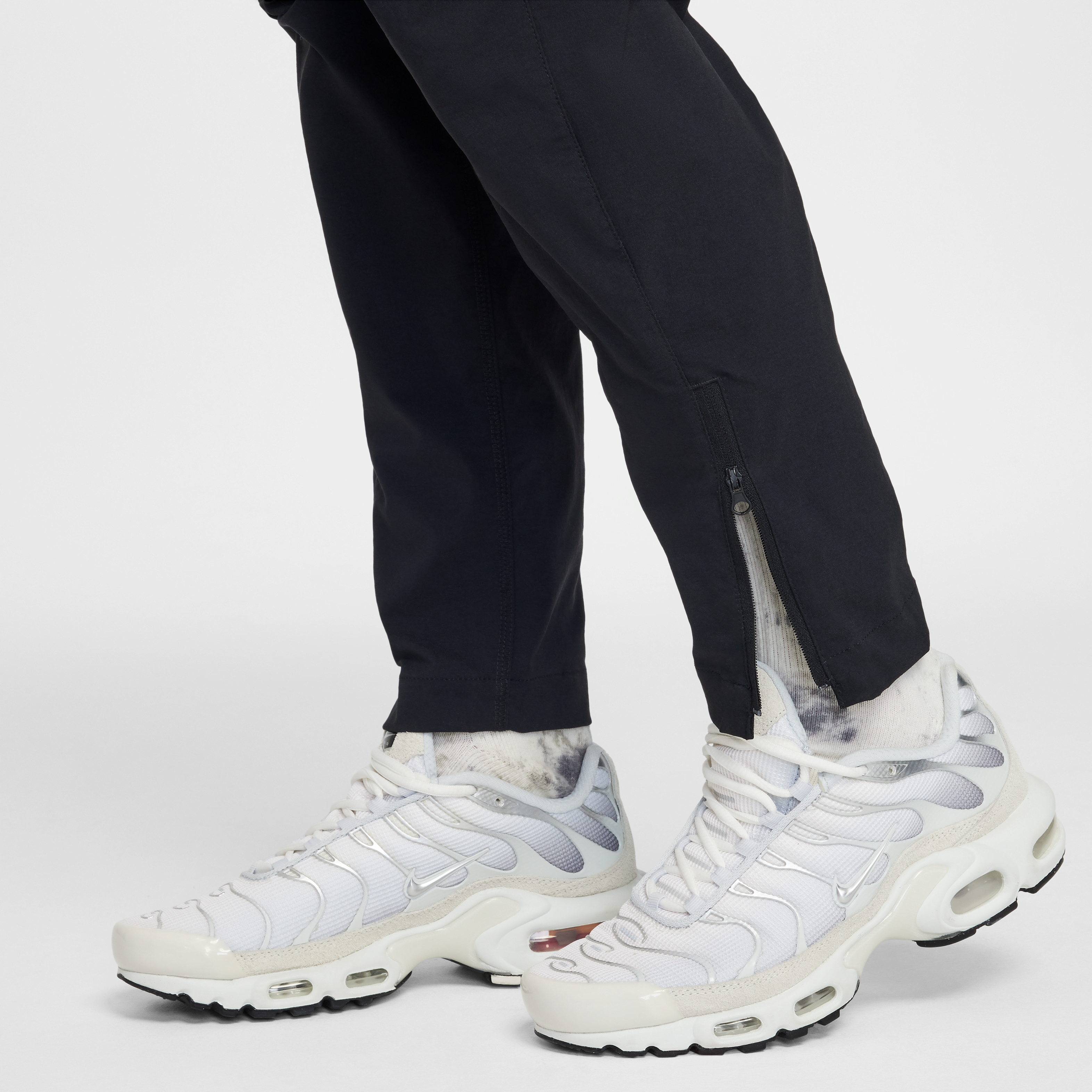 Nike Tech Big Kids' (Boys') Woven Pants