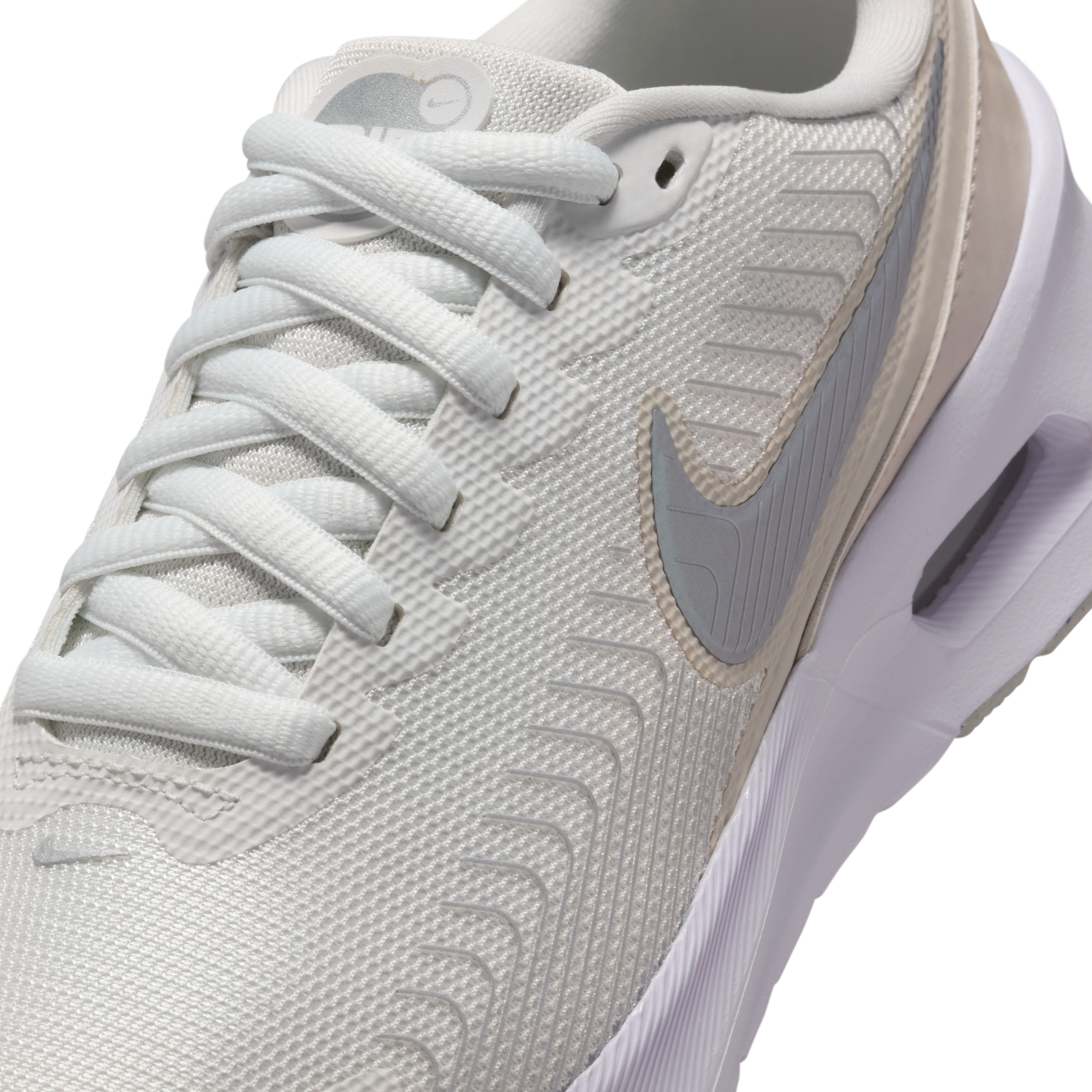 Nike Air Max Nuaxis SE Women's Shoes