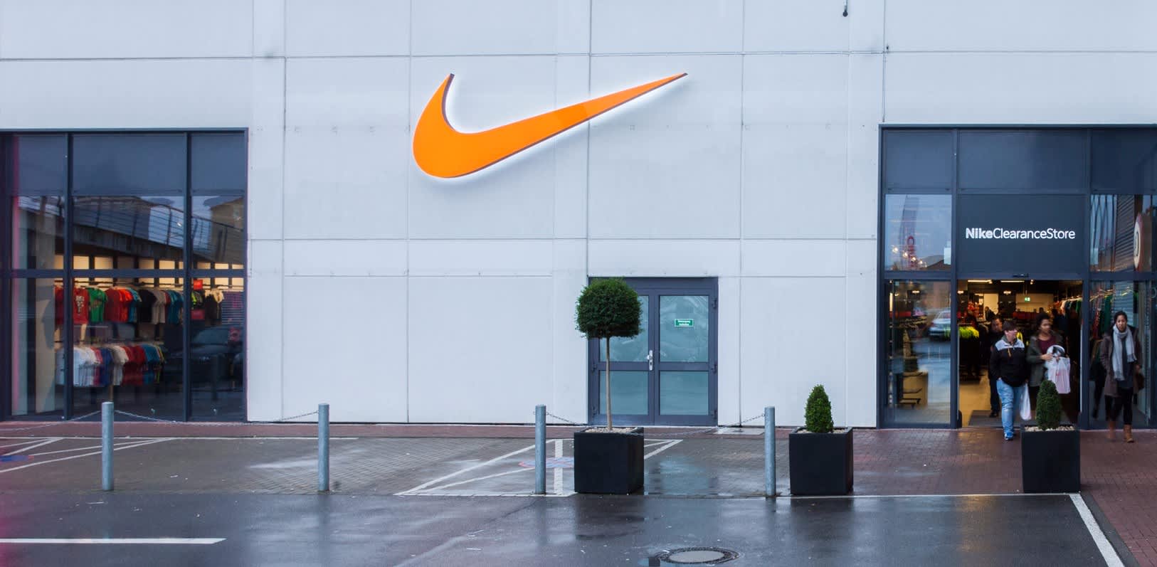 nike shop near me