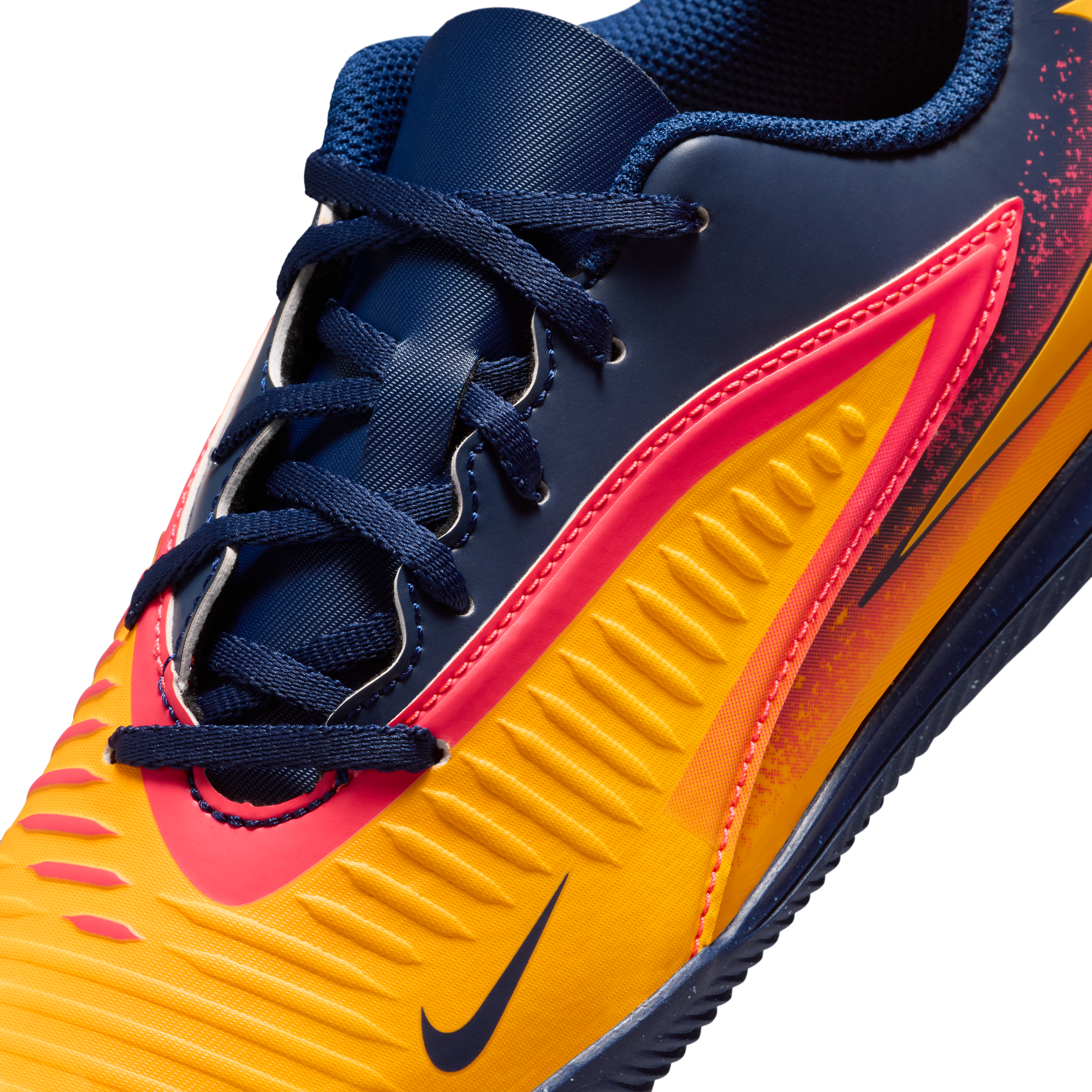 Nike Jr. Phantom 6 Low Club "Erling Haaland" Big Kids' Indoor/Court Soccer Shoes