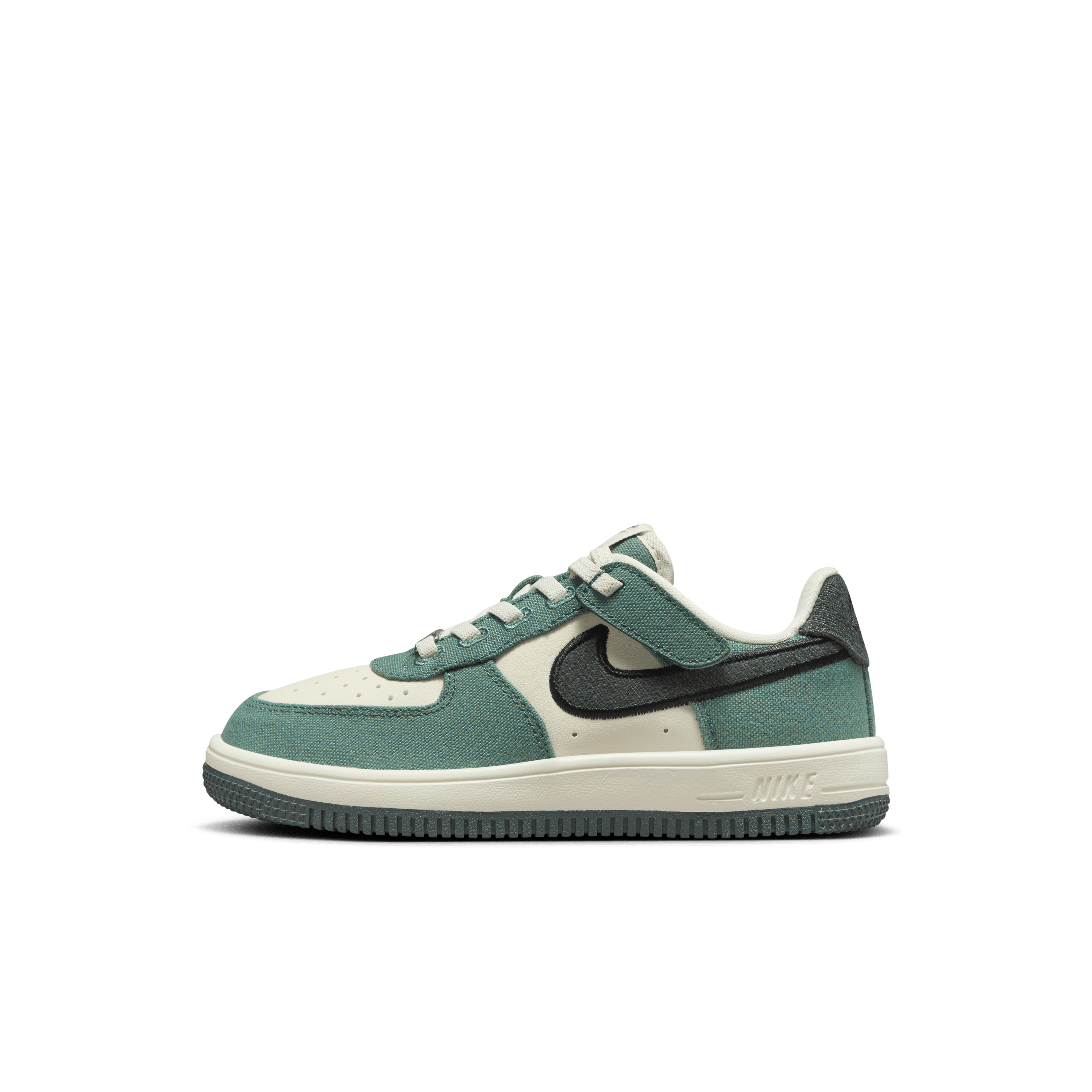 Nike Force 1 LV8 3 EasyOn Little Kids' Shoes