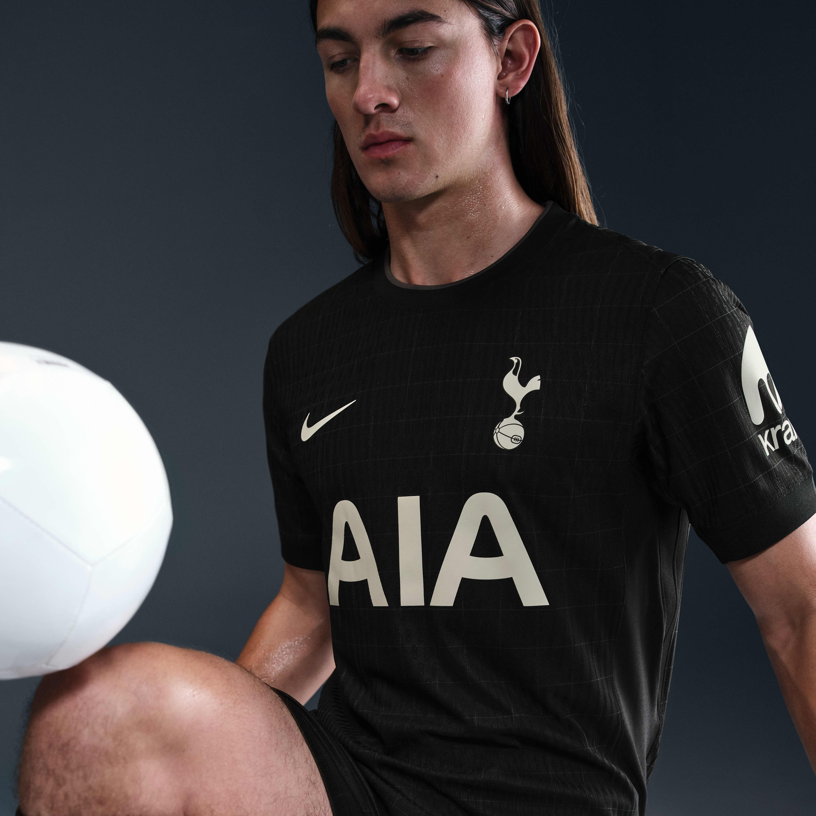 Tottenham Hotspur 2025/26 Match Away Men's Nike Dri-FIT ADV Soccer Authentic Jersey