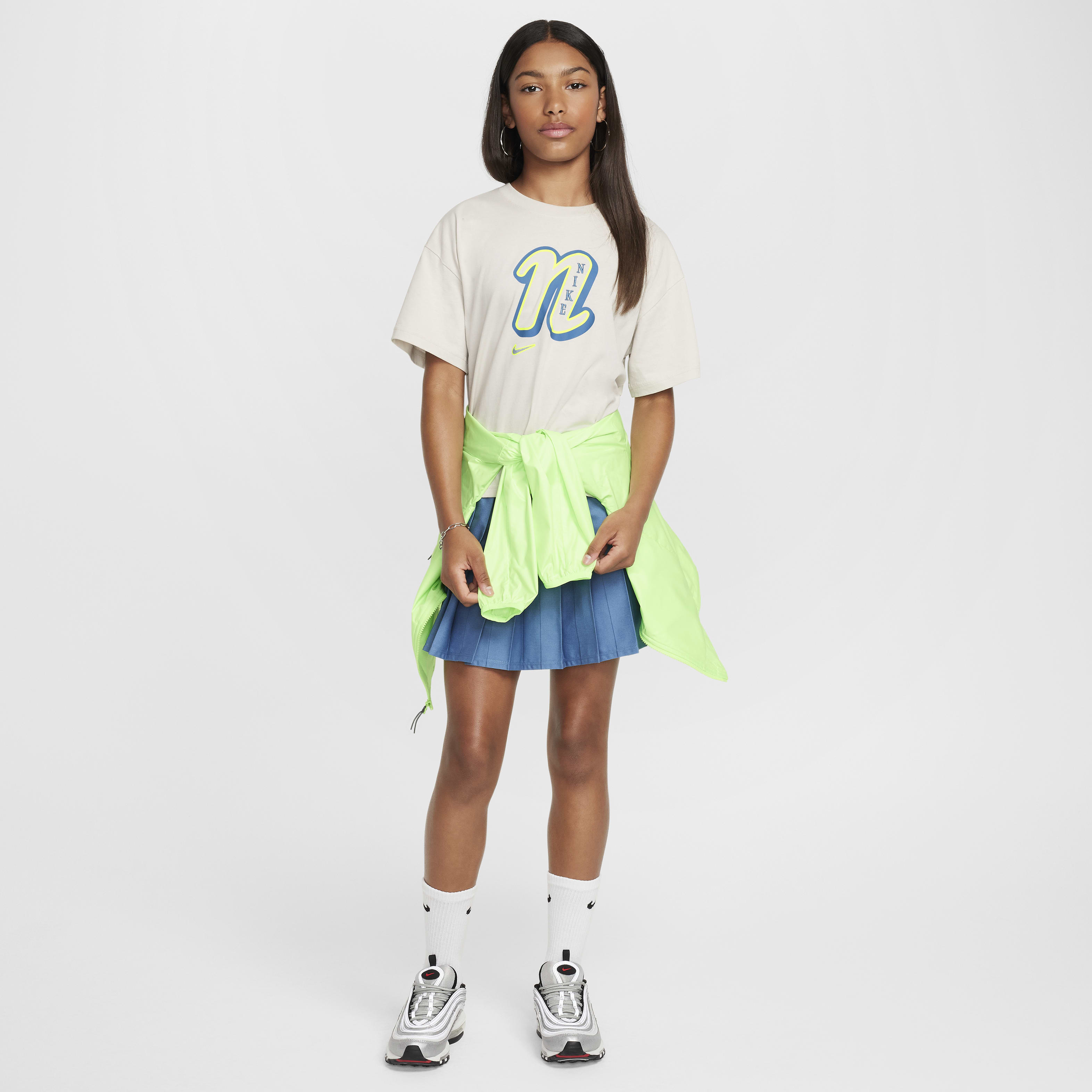 Nike Sportswear Girls' T-Shirt