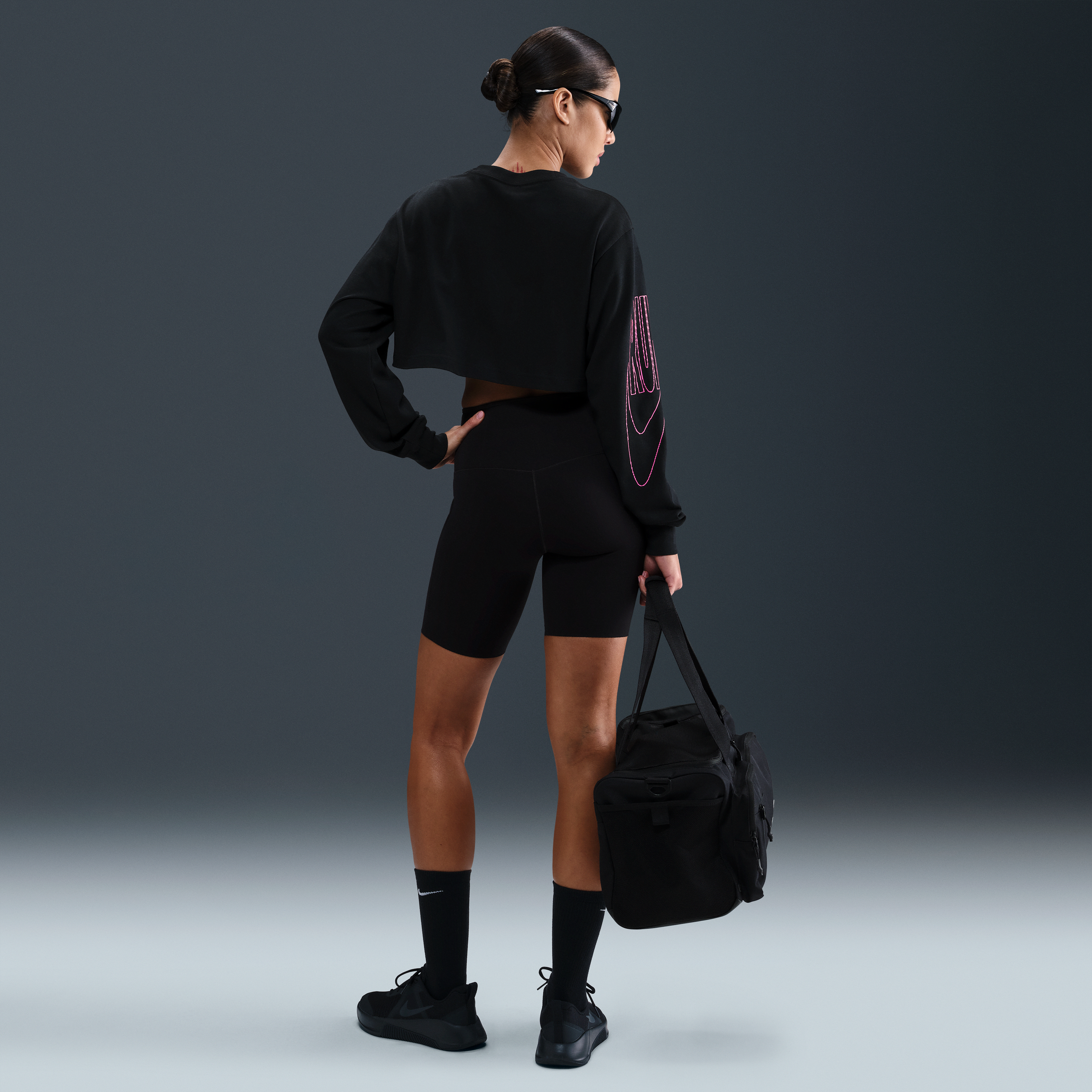 Nike After Dark Tour Women's Oversized Long-Sleeve Cropped T-Shirt