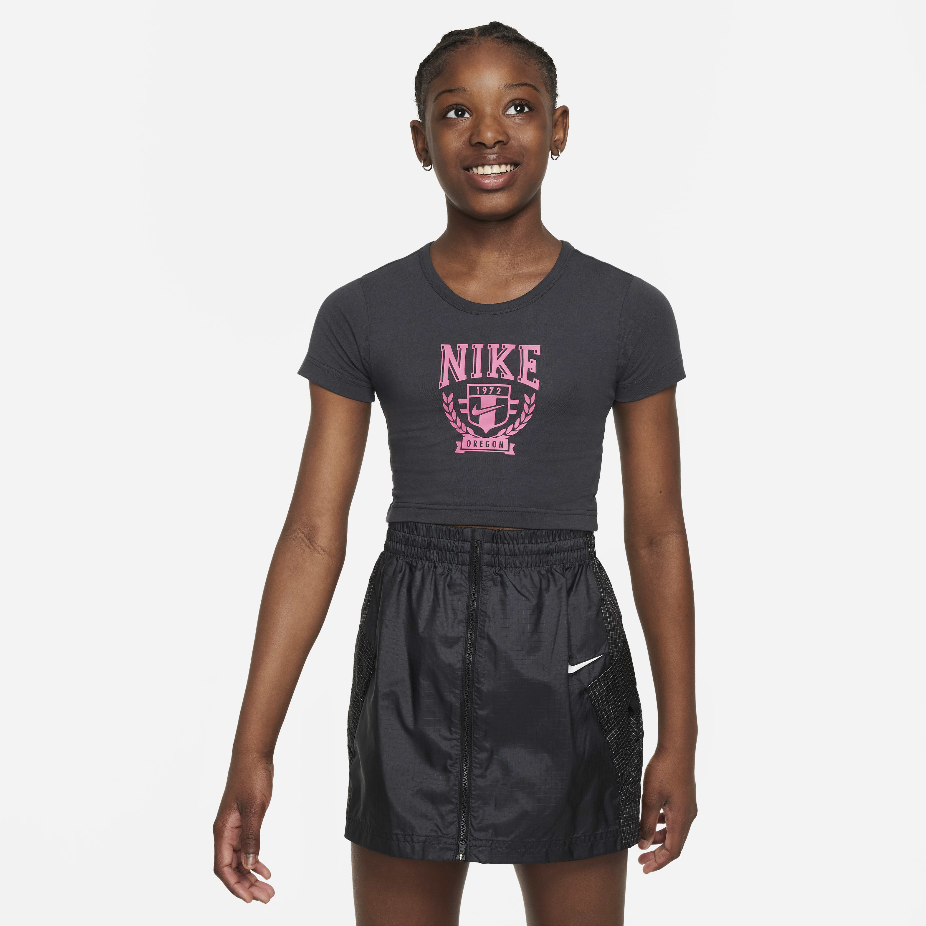 Nike Sportswear Big Kids (Girls') Graphic T-Shirt