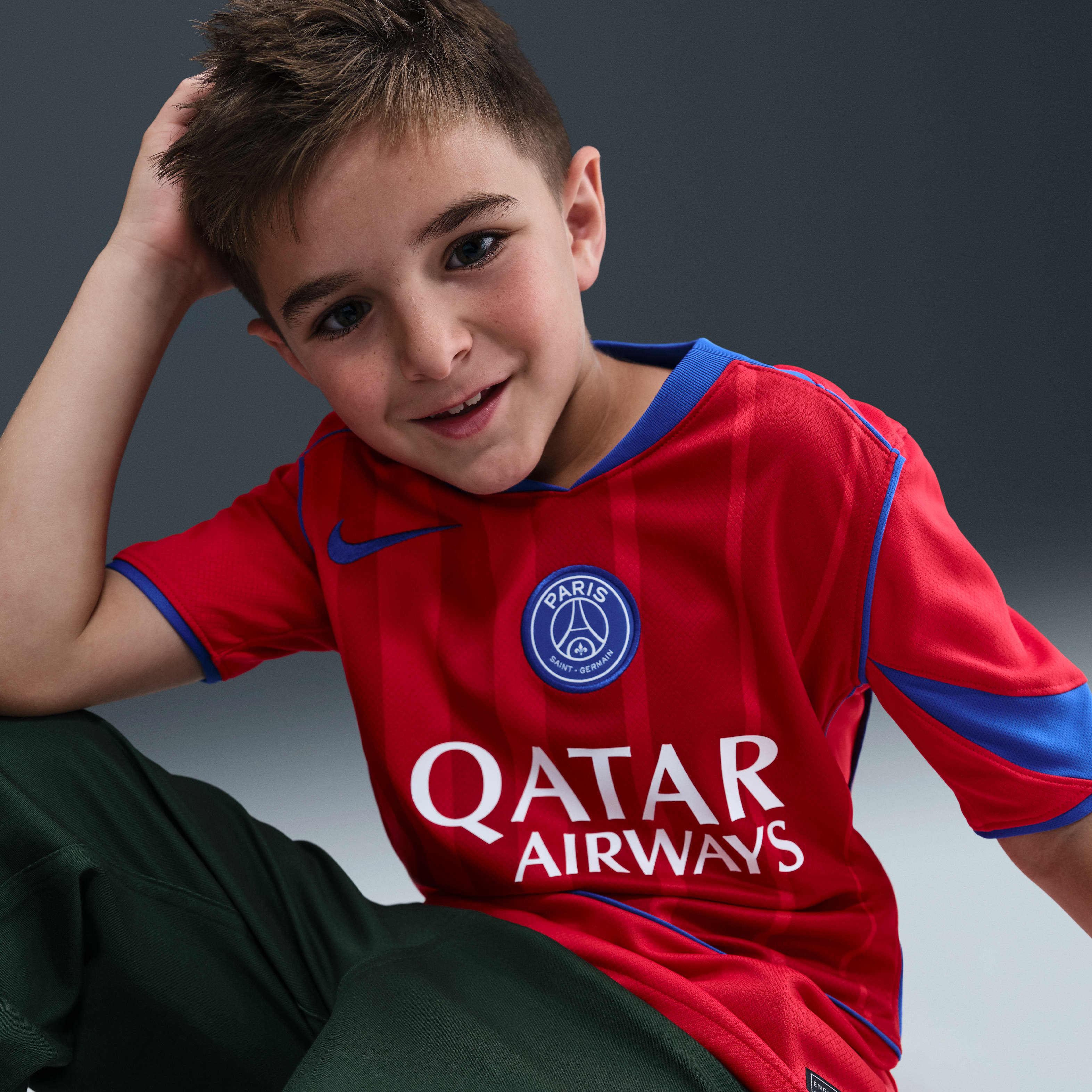 Paris Saint-Germain 2025/26 Stadium Third Big Kids' Nike Dri-FIT Total 90 Soccer Replica Jersey