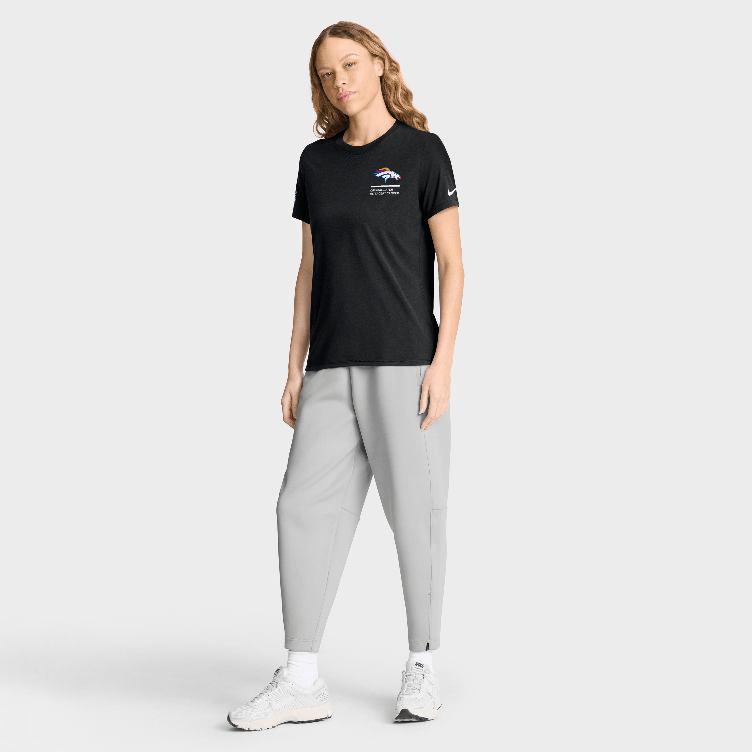 Denver Broncos Crucial Catch Women's Nike Dri-FIT NFL T-Shirt