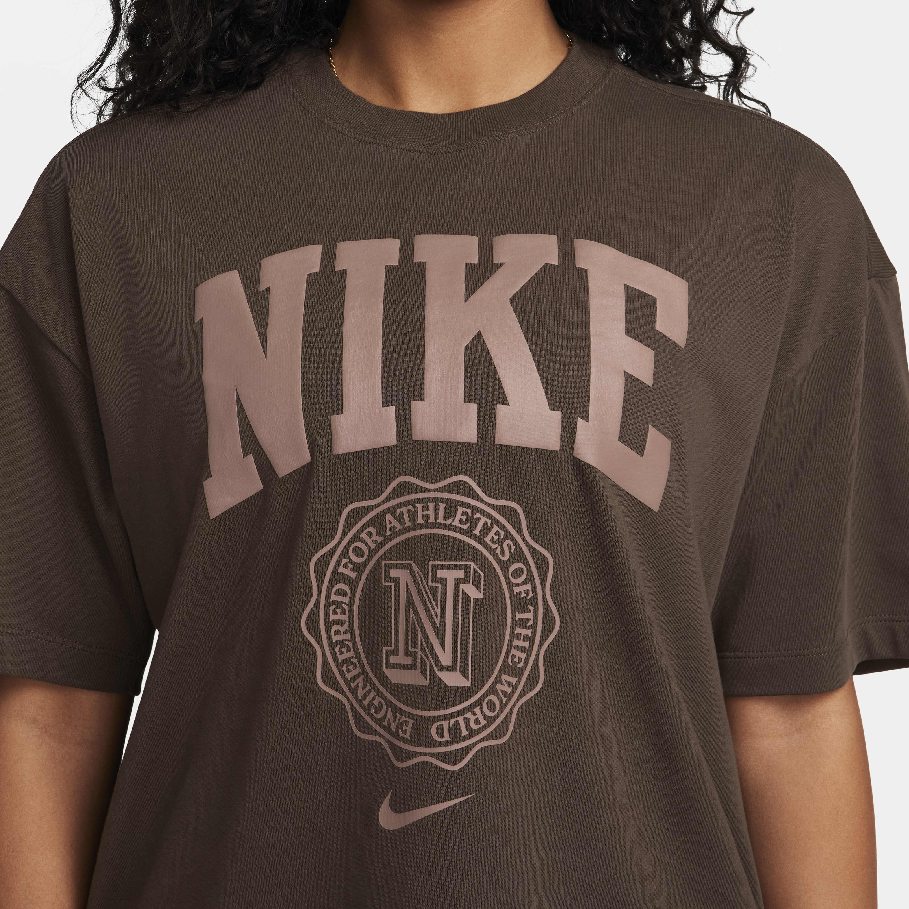 Nike Sportswear Essentials Women's T-Shirt