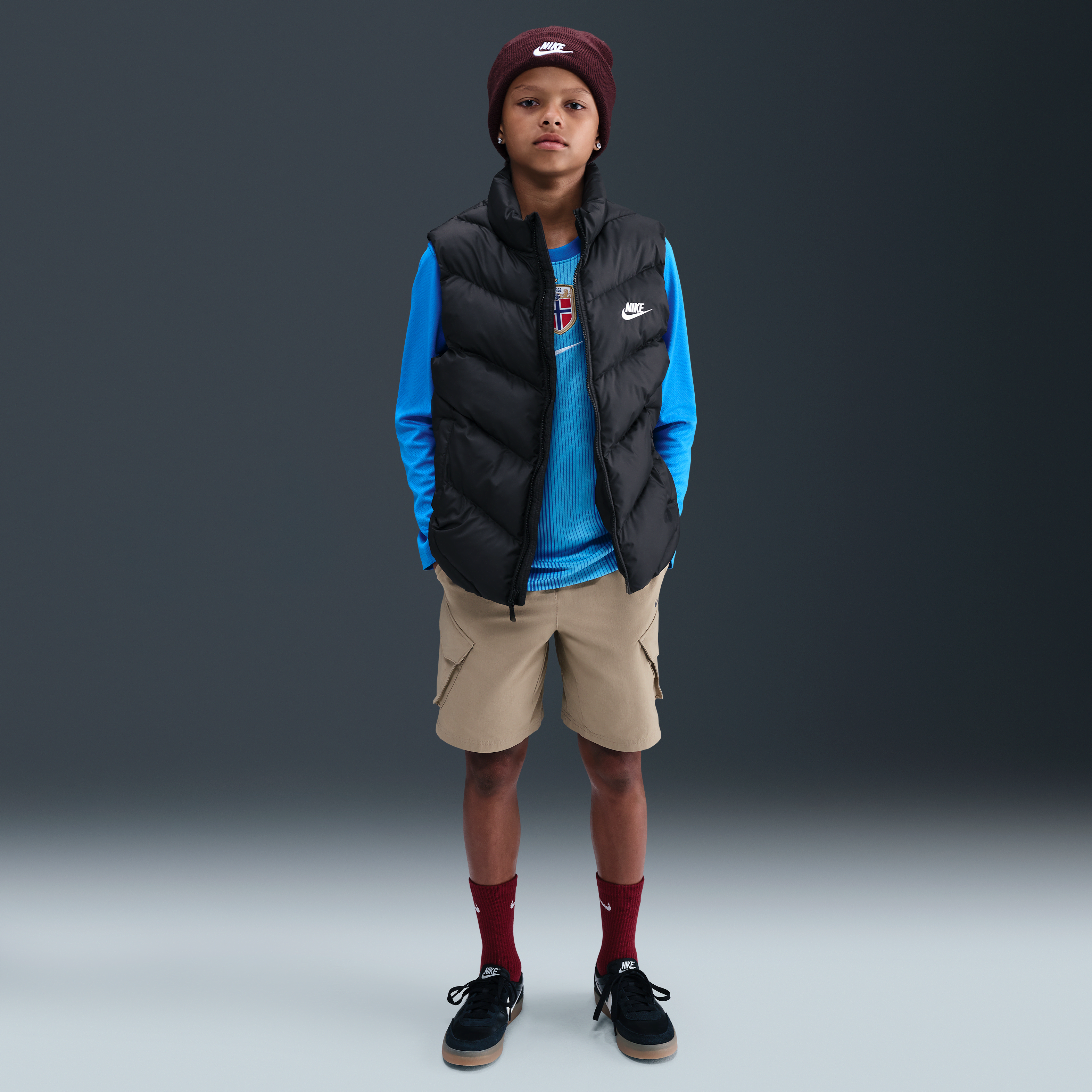 Nike Sportswear All Day Play Big Kids' Therma-FIT Loose-Fit Puffer Vest