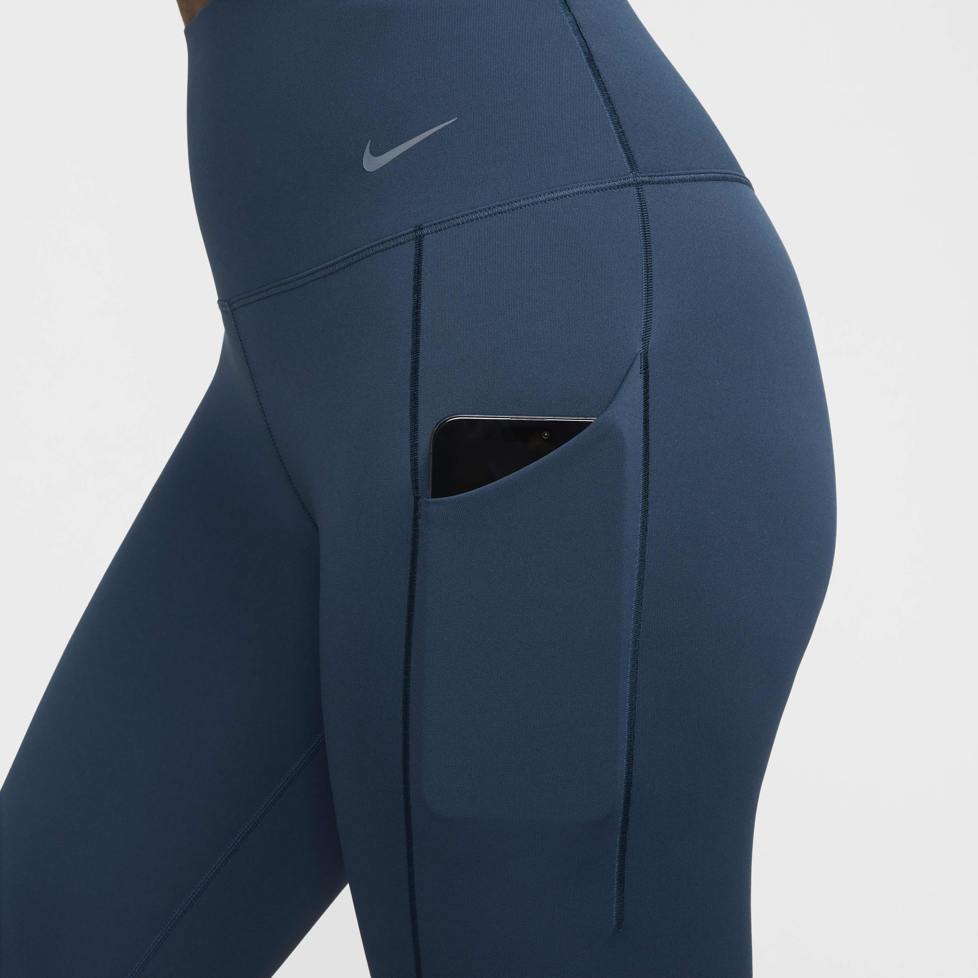 Nike Universa Women's Medium-Support Mid-Rise 7/8 Leggings with Pockets