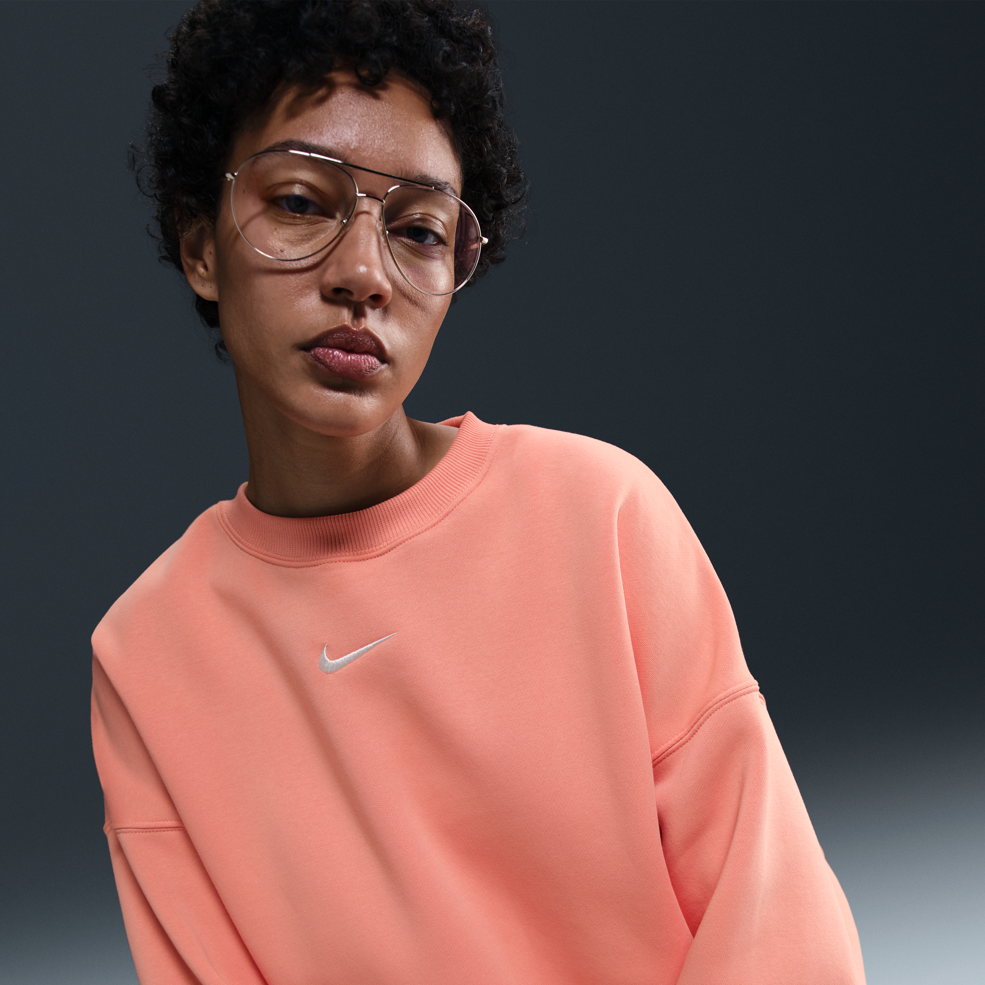 Nike Sportswear Phoenix Fleece Women's Over-Oversized Crew-Neck Sweatshirt