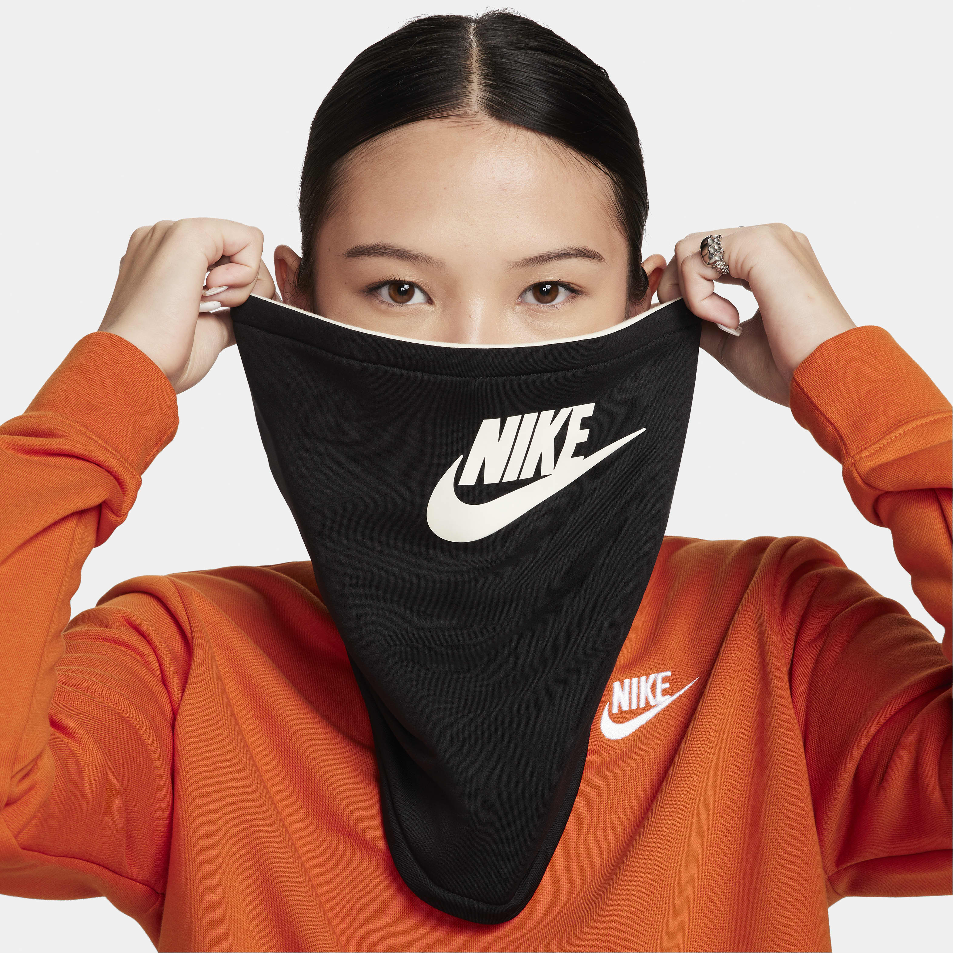 Nike Club Fleece Reversible Neck Warmer