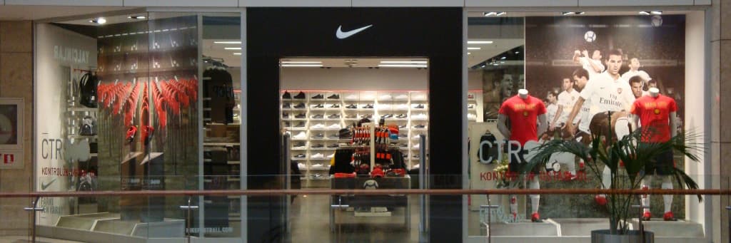 outlays nike store near by me