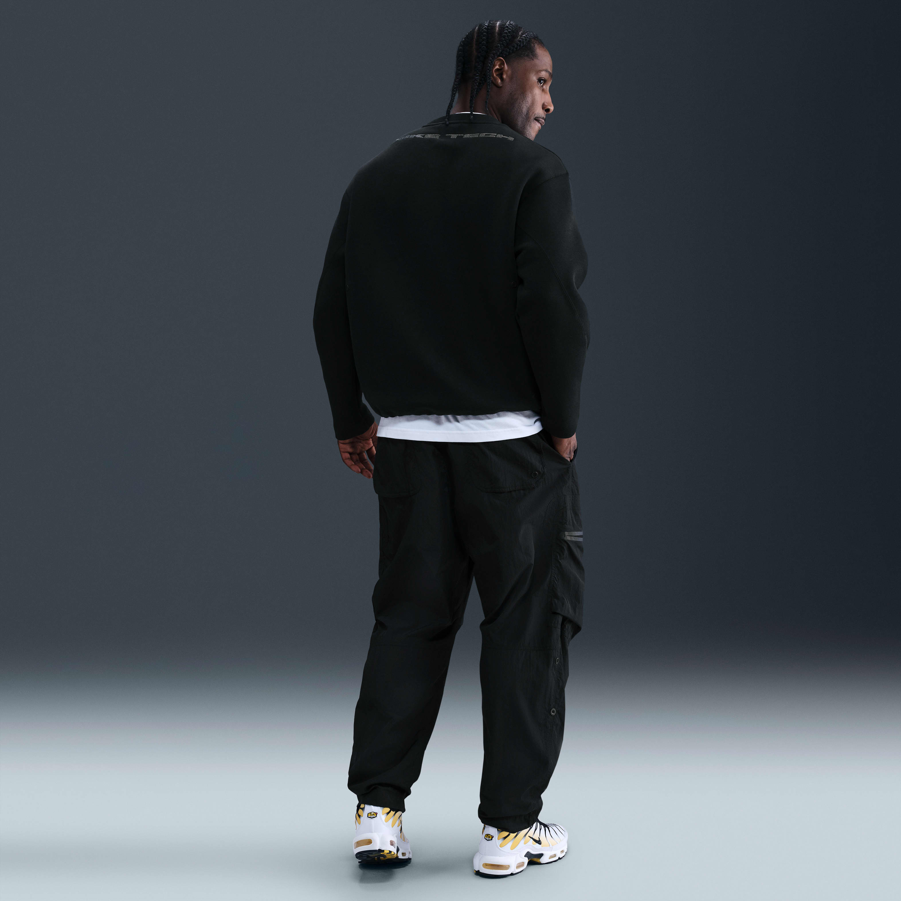 Nike Tech Men's Fleece Crew with Reflective Accents