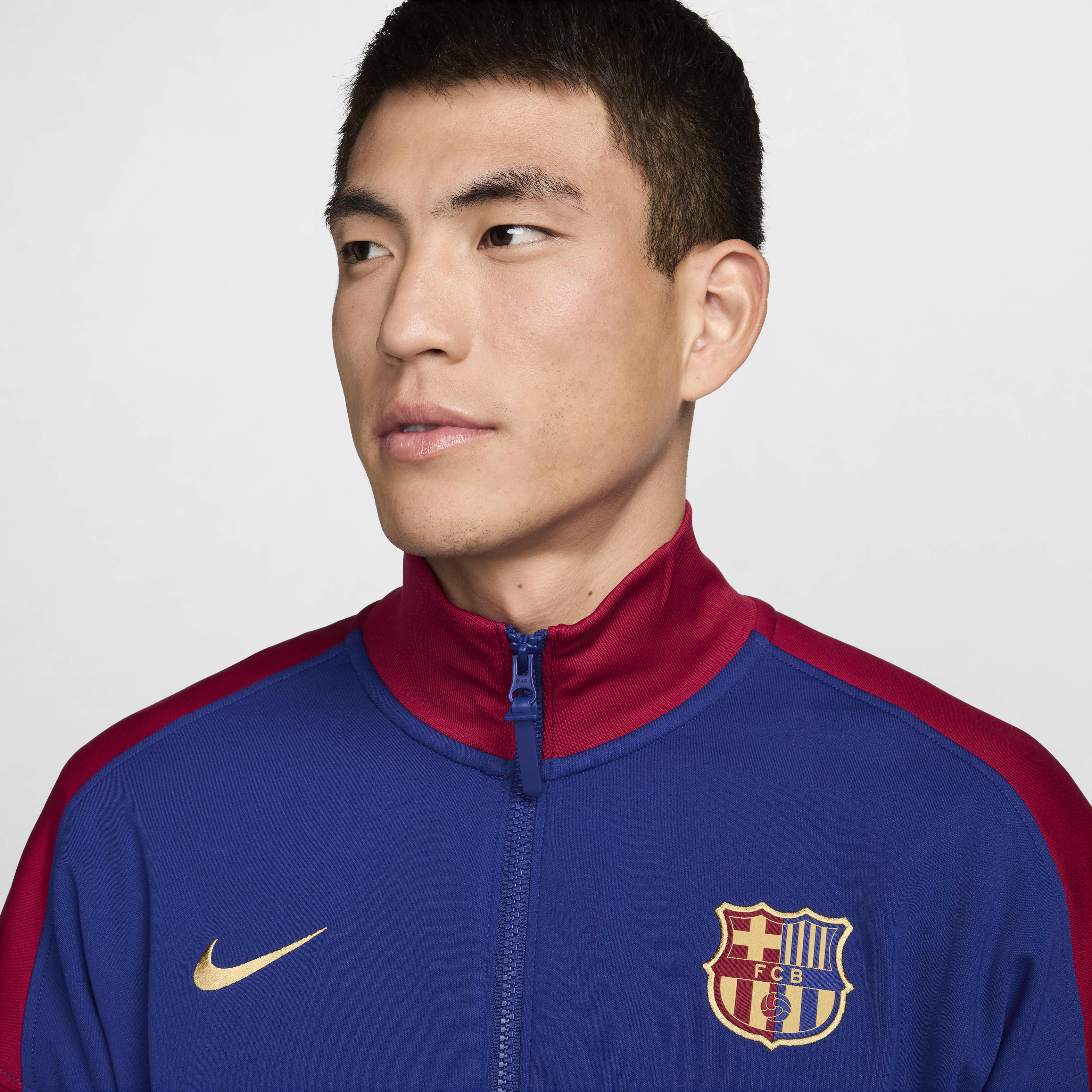 FC Barcelona Academy Pro Home Men's Nike Dri-FIT Soccer Anthem Jacket