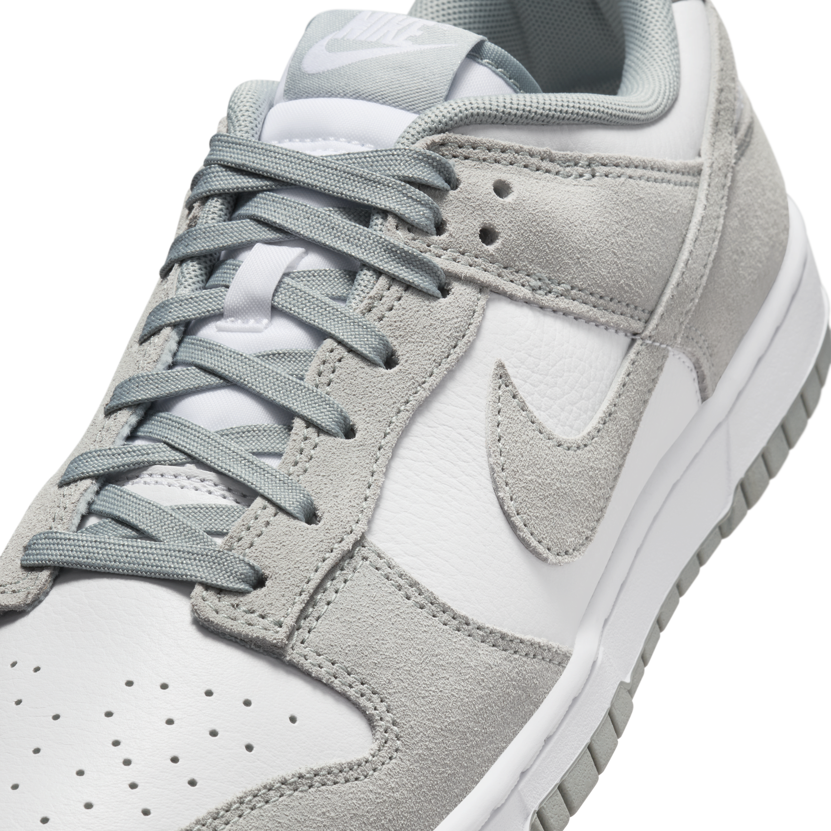 Nike Dunk Low Retro Men's Shoes