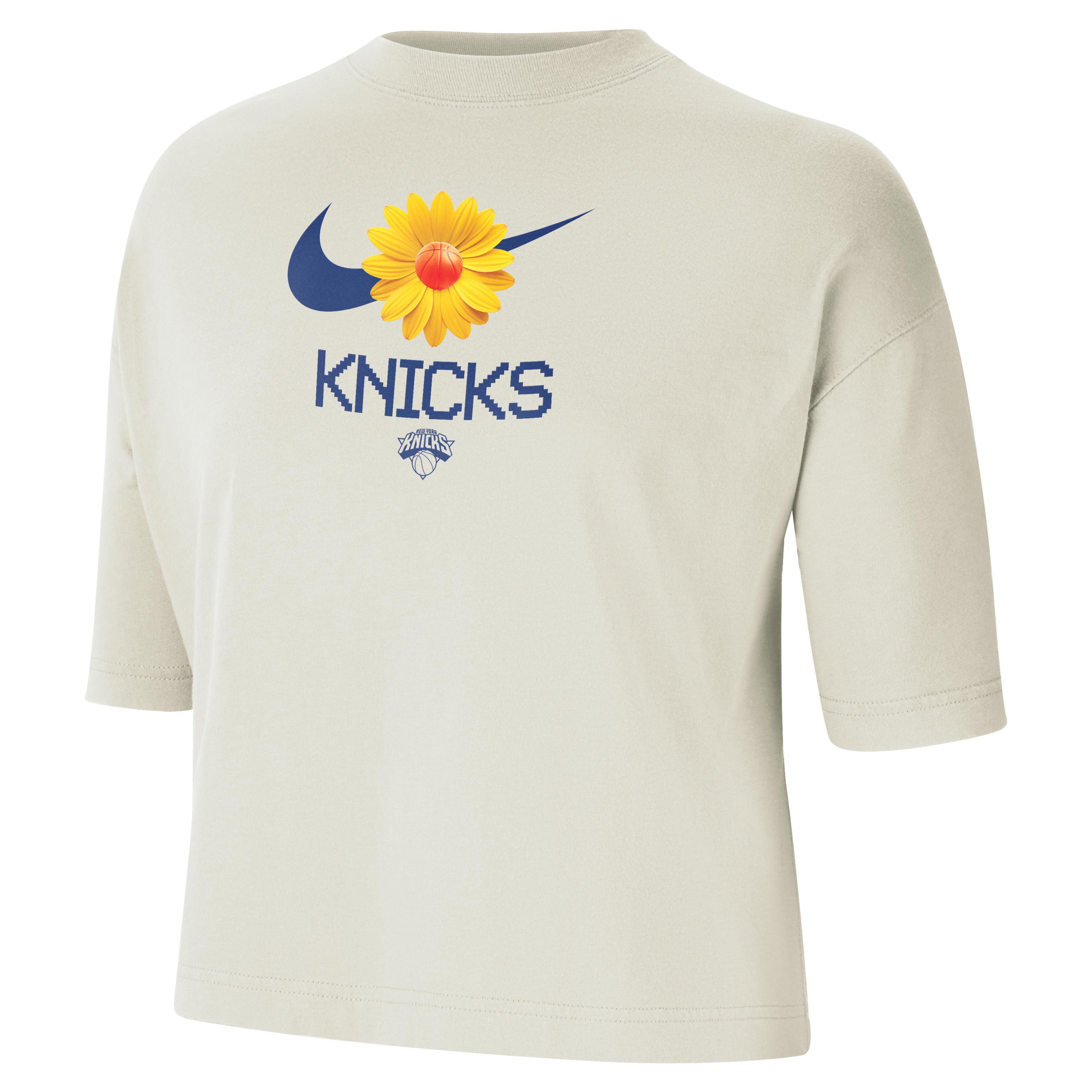New York Knicks Courtside Women's Nike NBA Boxy T-Shirt