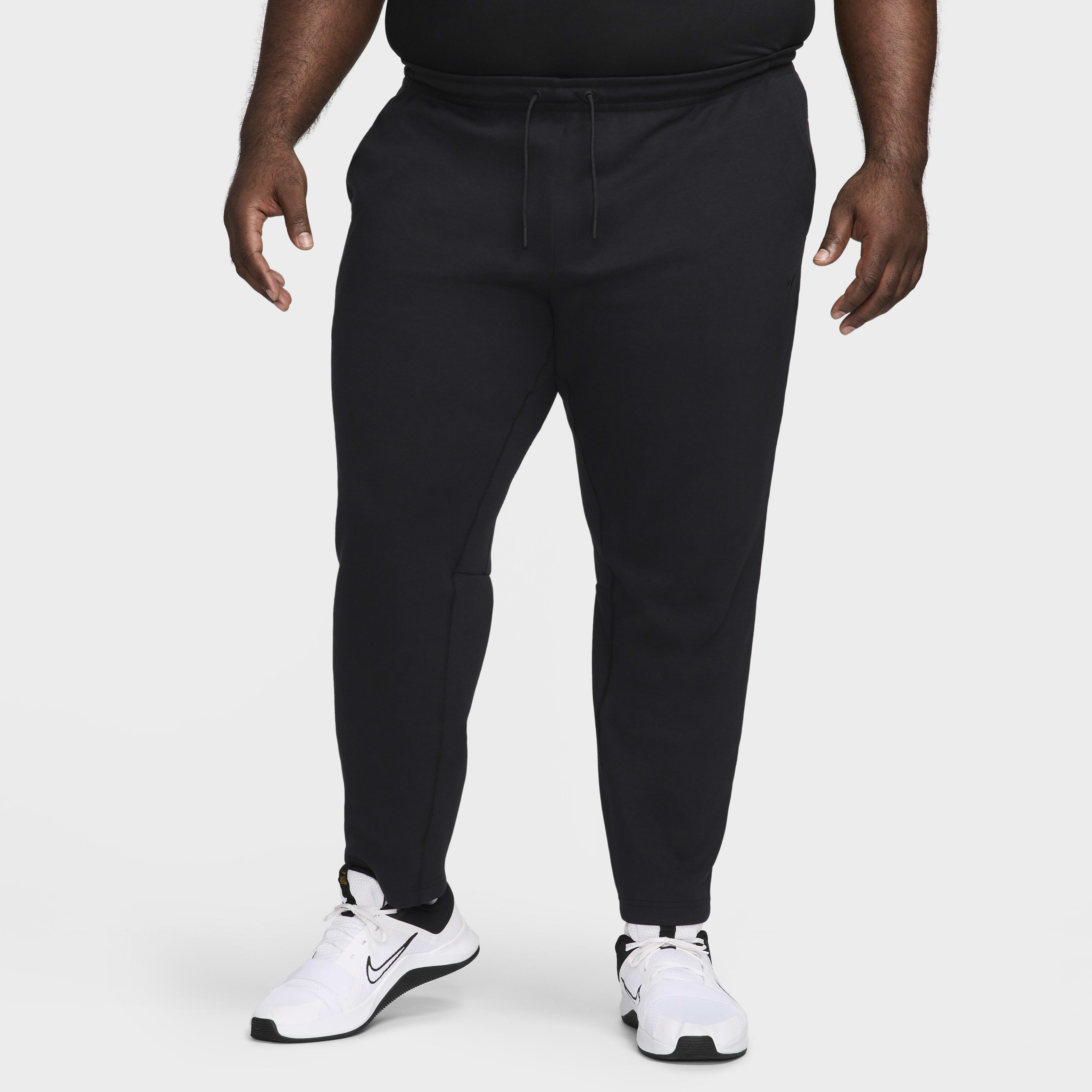 Nike Primary Men's Dri-FIT UV Tapered Versatile Pants