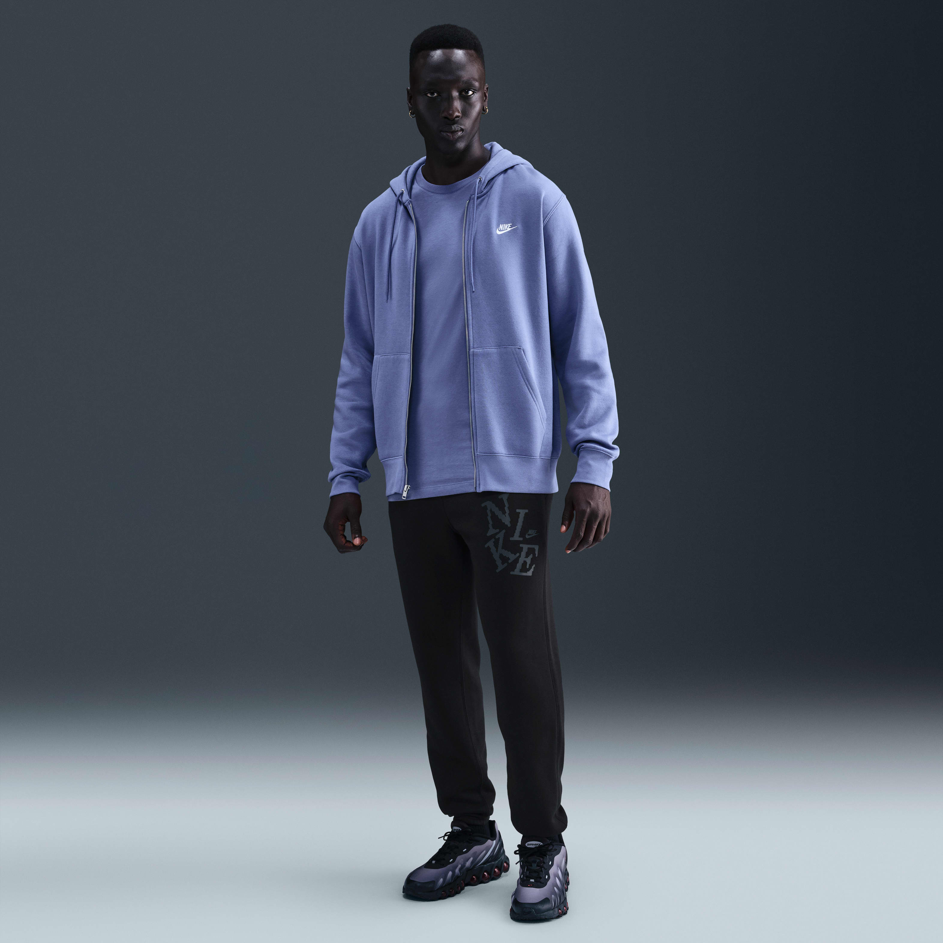 Nike Sportswear Club Men's Cuffed Fleece Joggers