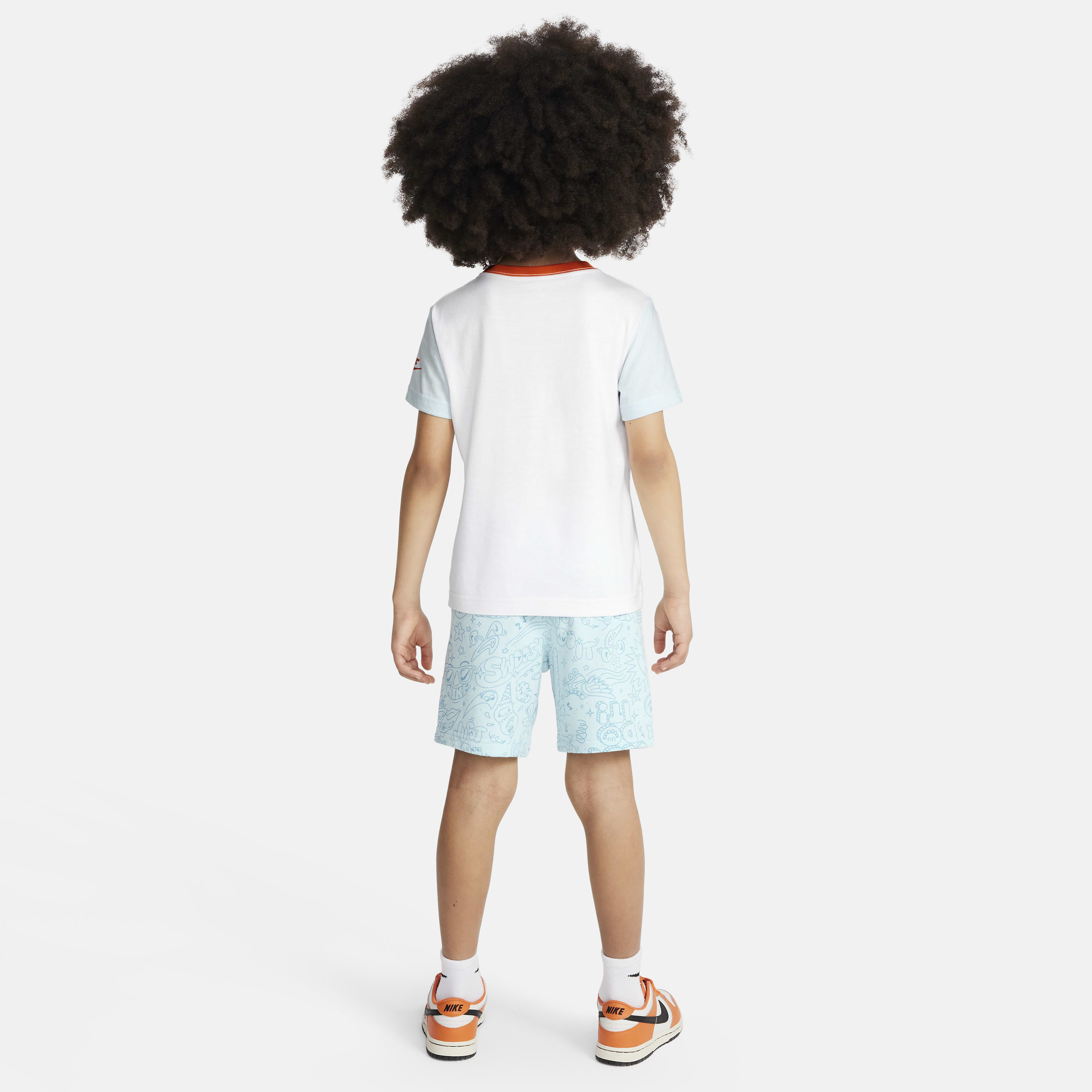 Nike Sportswear Create Your Own Adventure Baby (12-24M) T-Shirt and Shorts Set