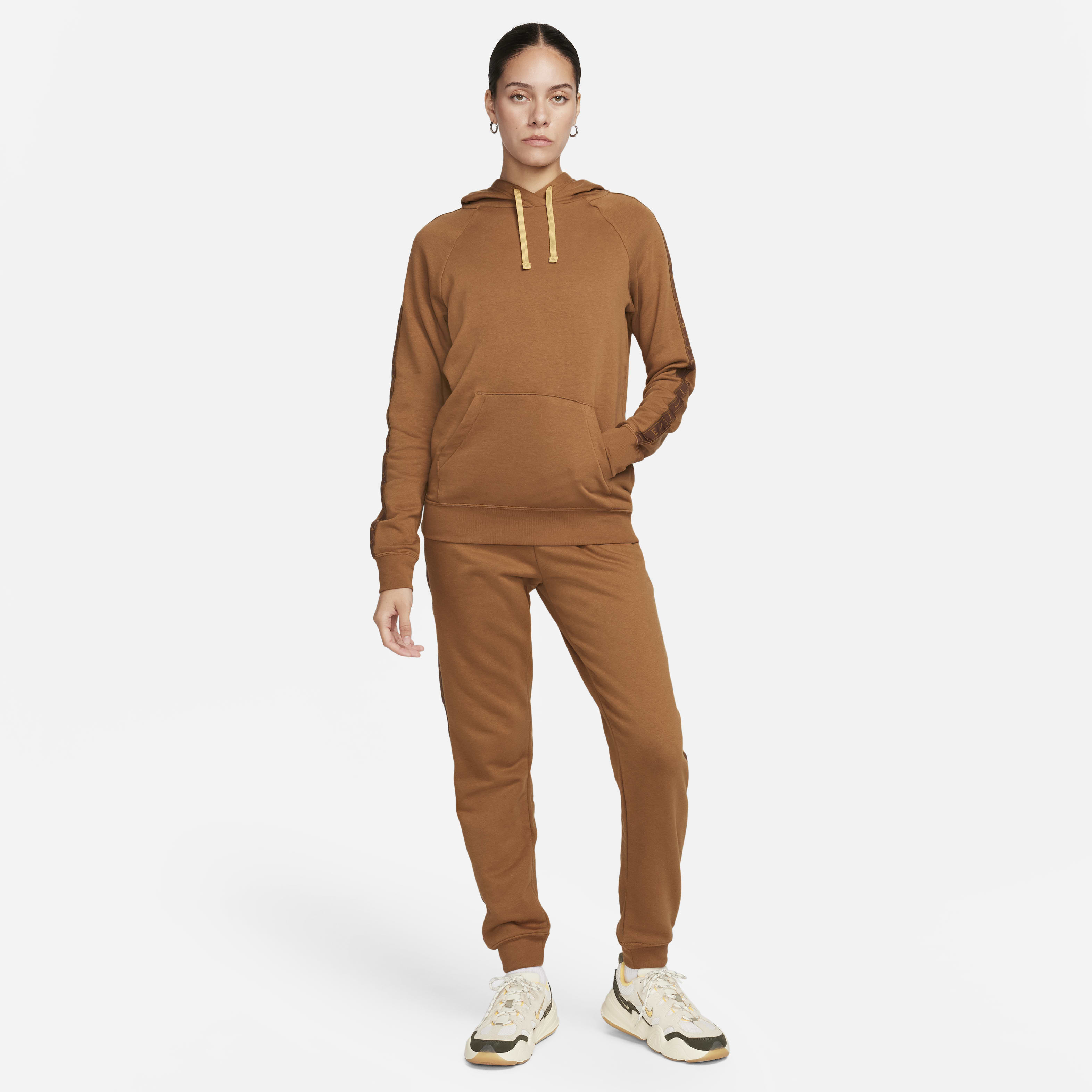 Nike Sportswear Essential Women's Fleece Pants