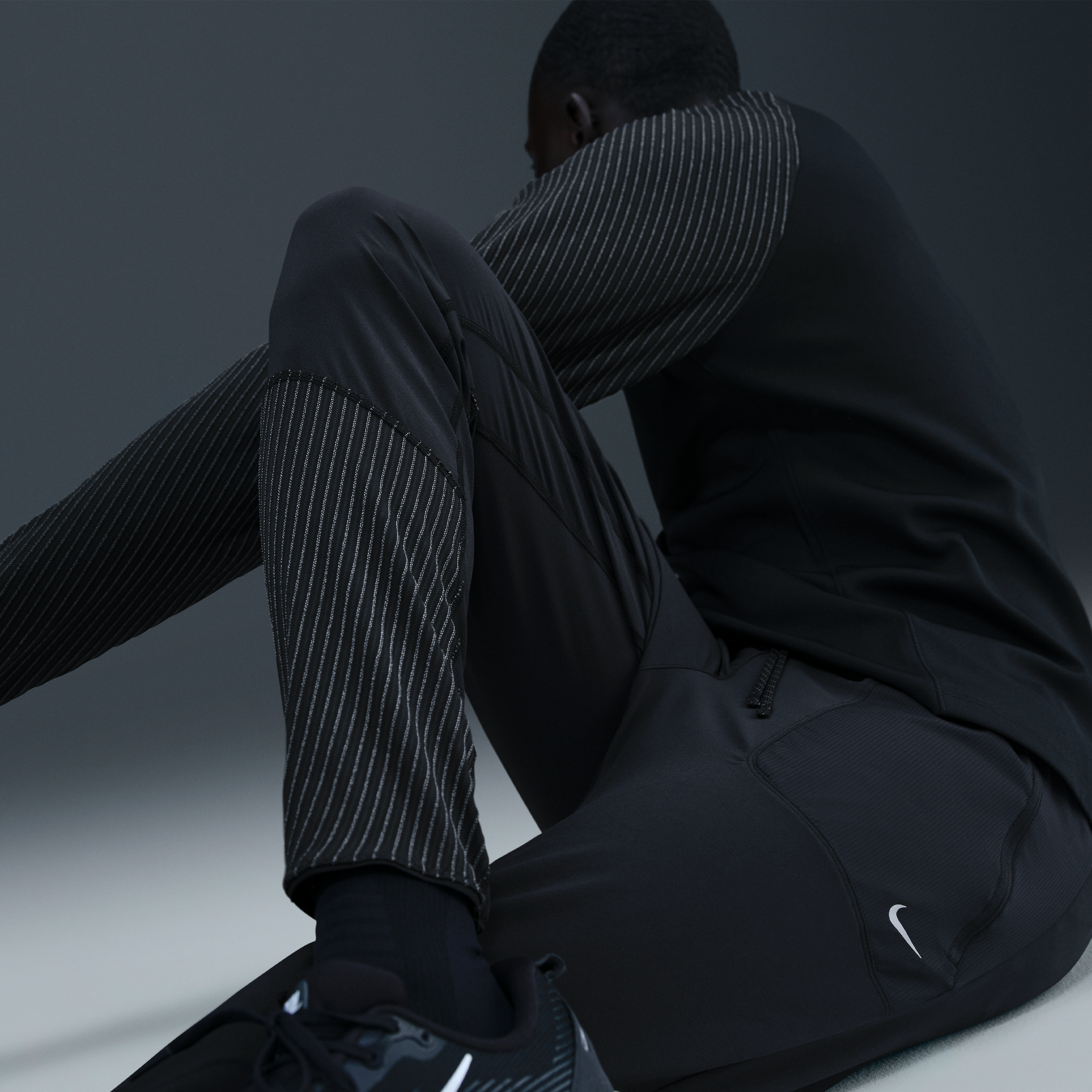 Nike Men's Dri-FIT Running Pants with Reflective Accents