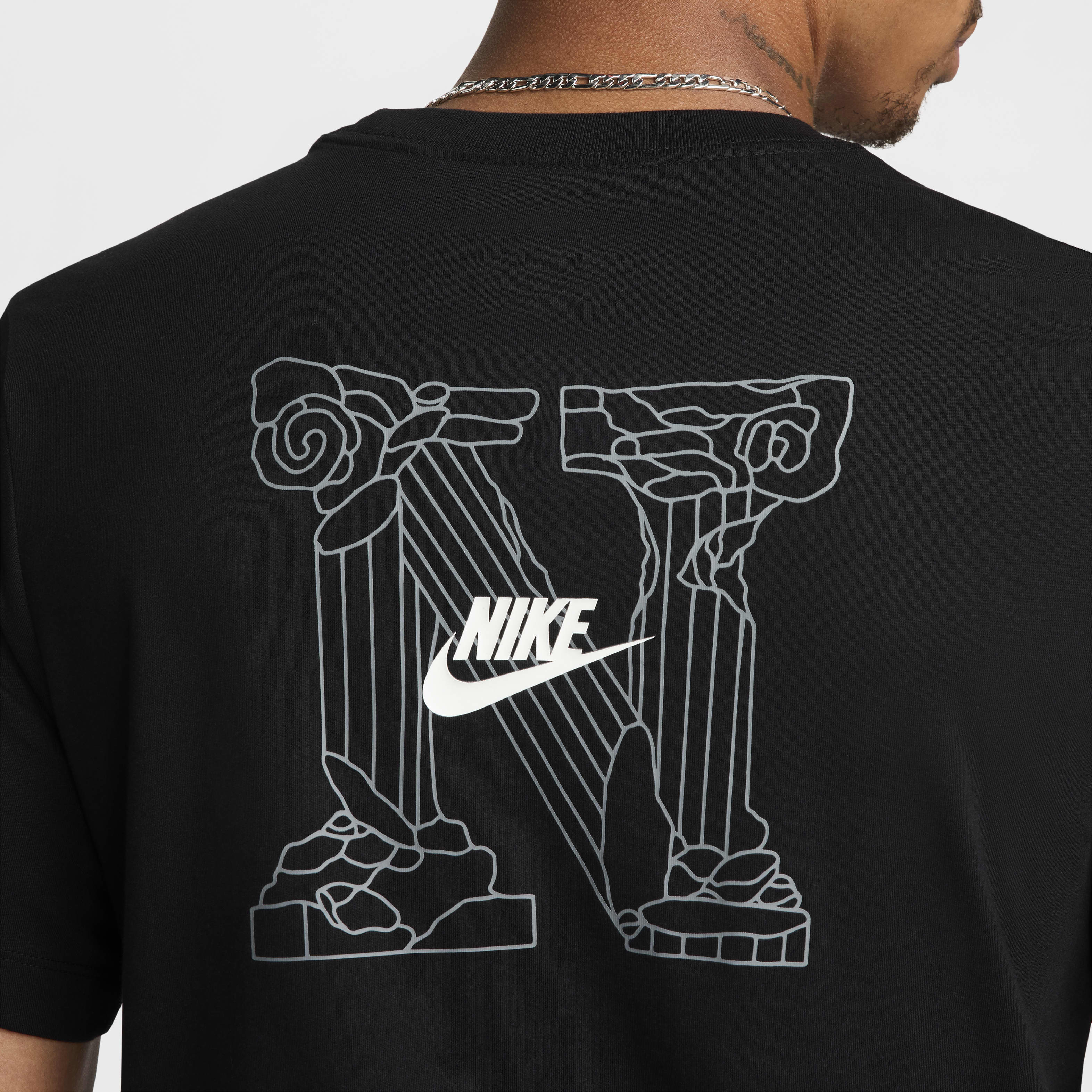 Nike Sportswear Men's T-Shirt