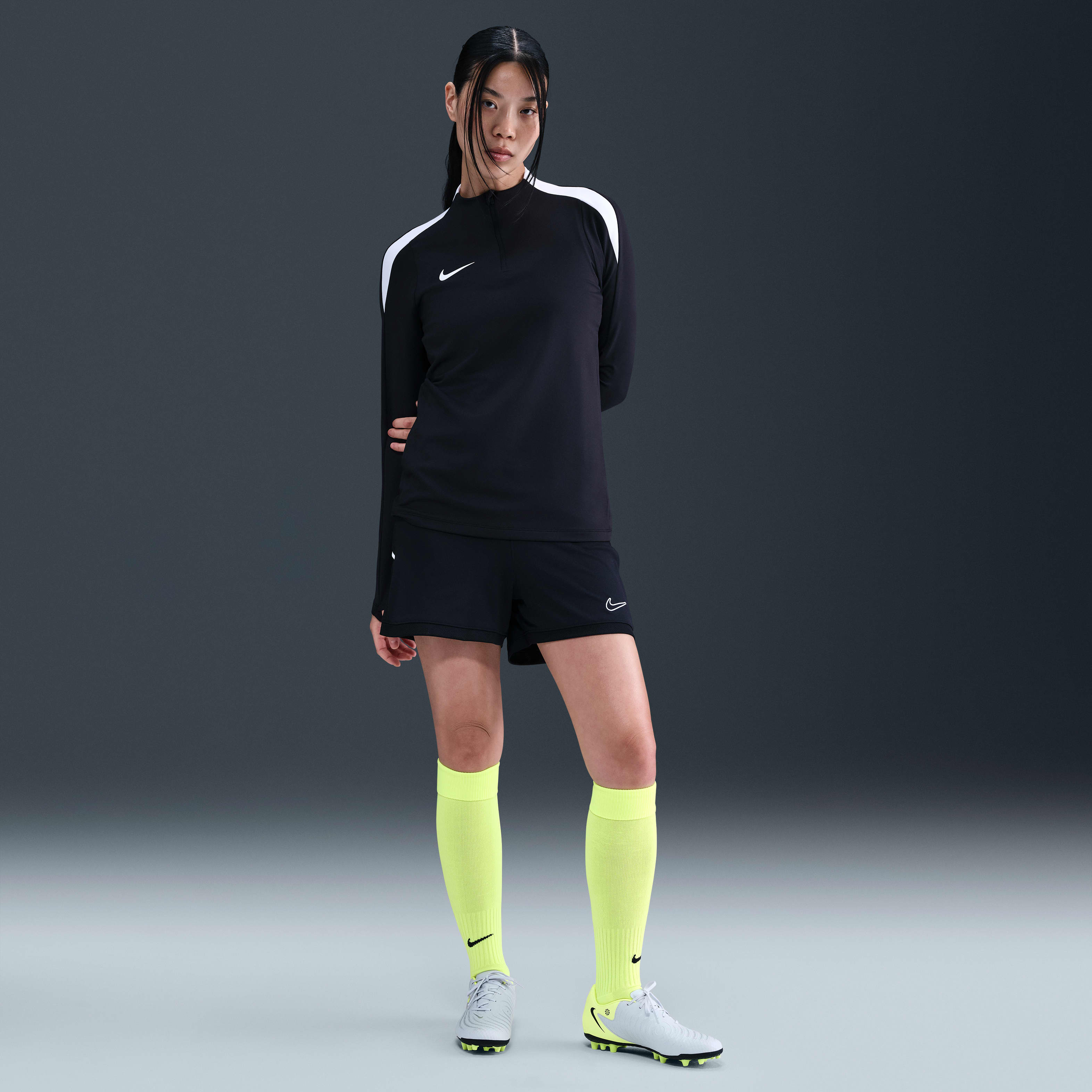 Nike Academy Women's Dri-FIT 4" Soccer Shorts