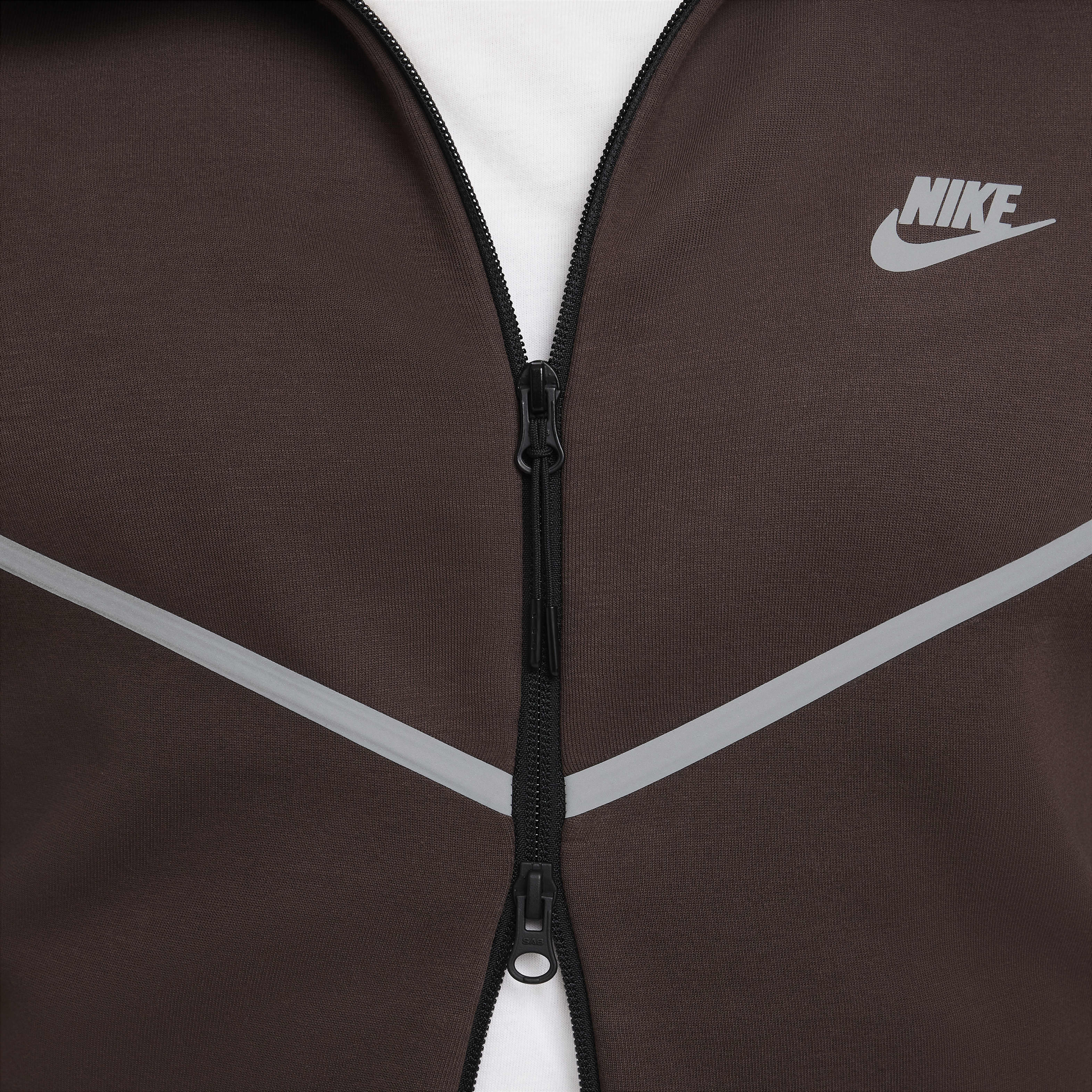 Nike Tech Windrunner Men's Reflective Details Fleece Full-Zip Jacket