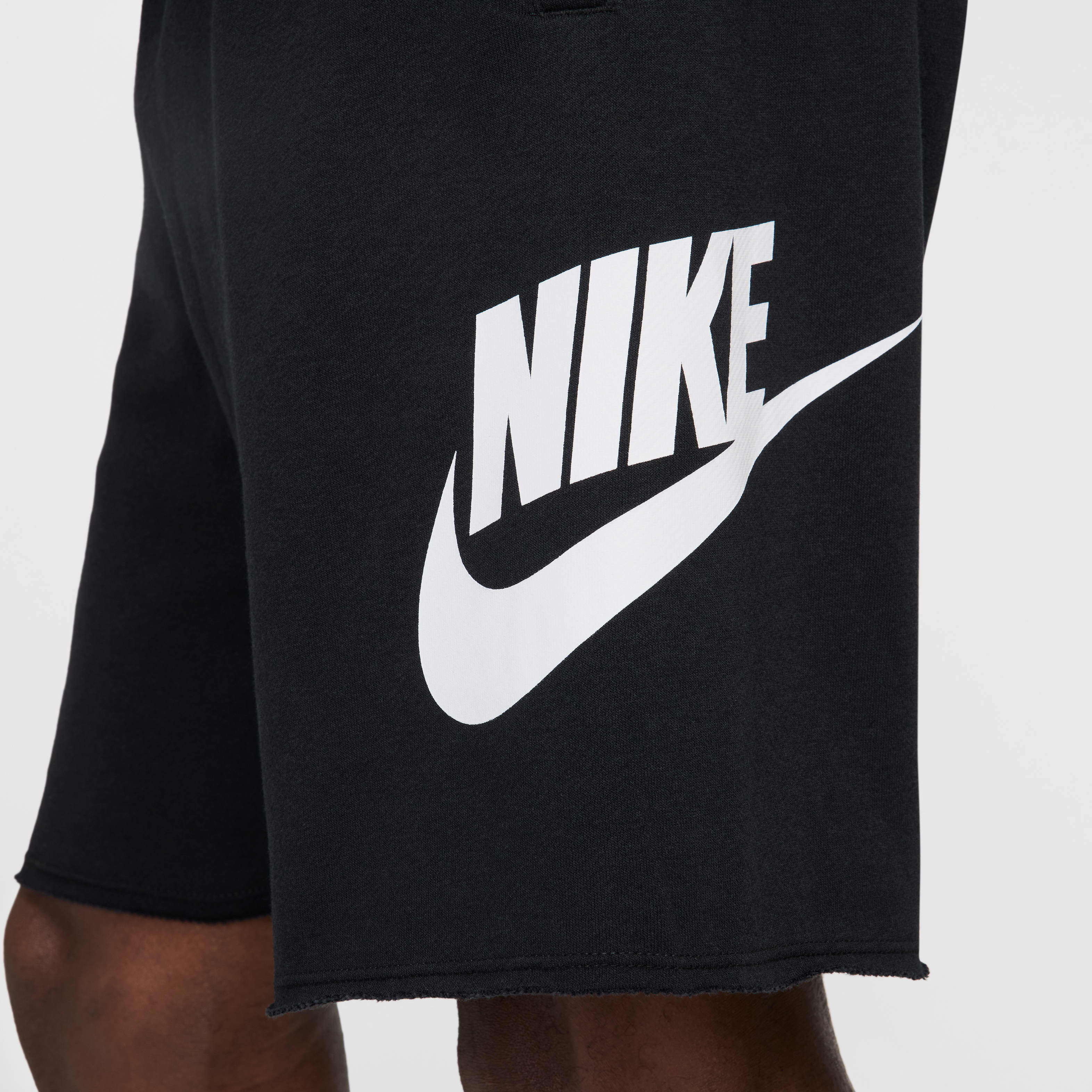 Nike Club Men's French Terry Alumni Shorts