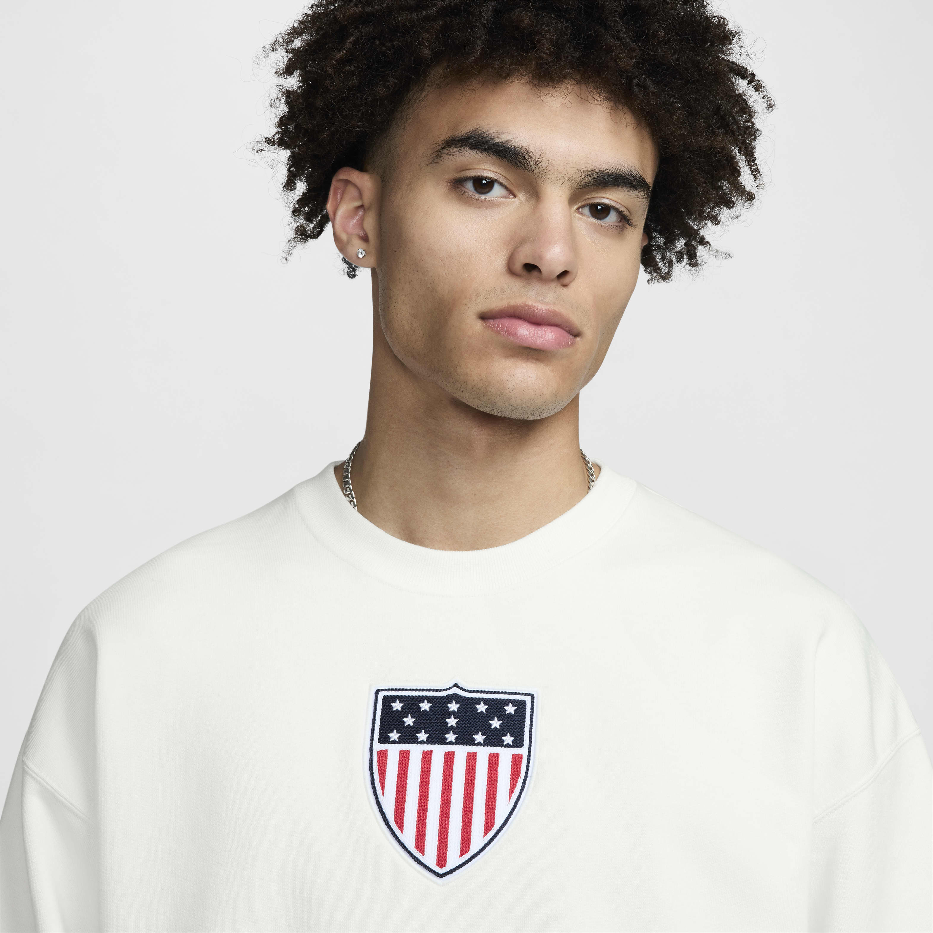 Team USA Solo Swoosh Men's Nike Crew-Neck Sweatshirt