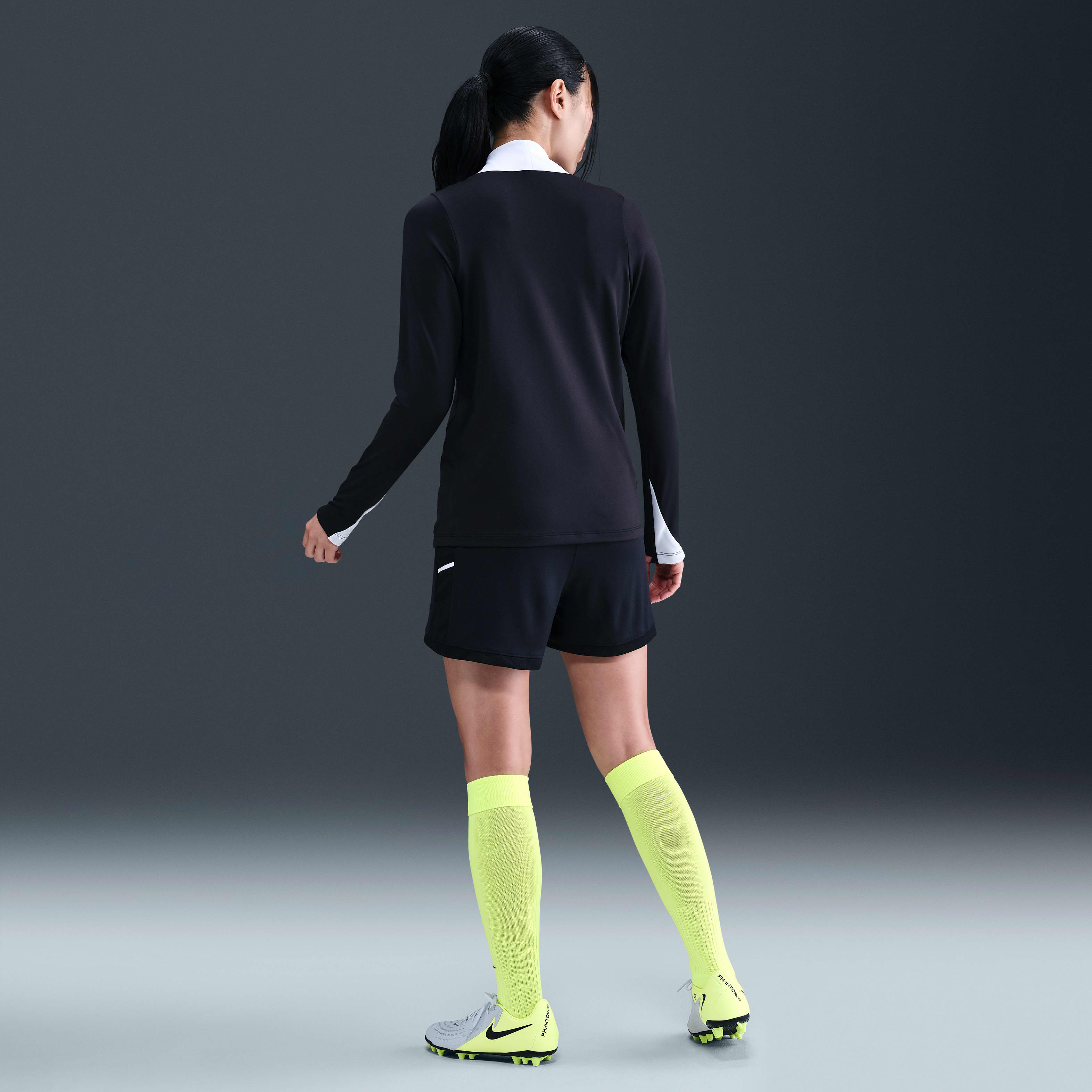 Nike Academy Women's Dri-FIT 4" Soccer Shorts