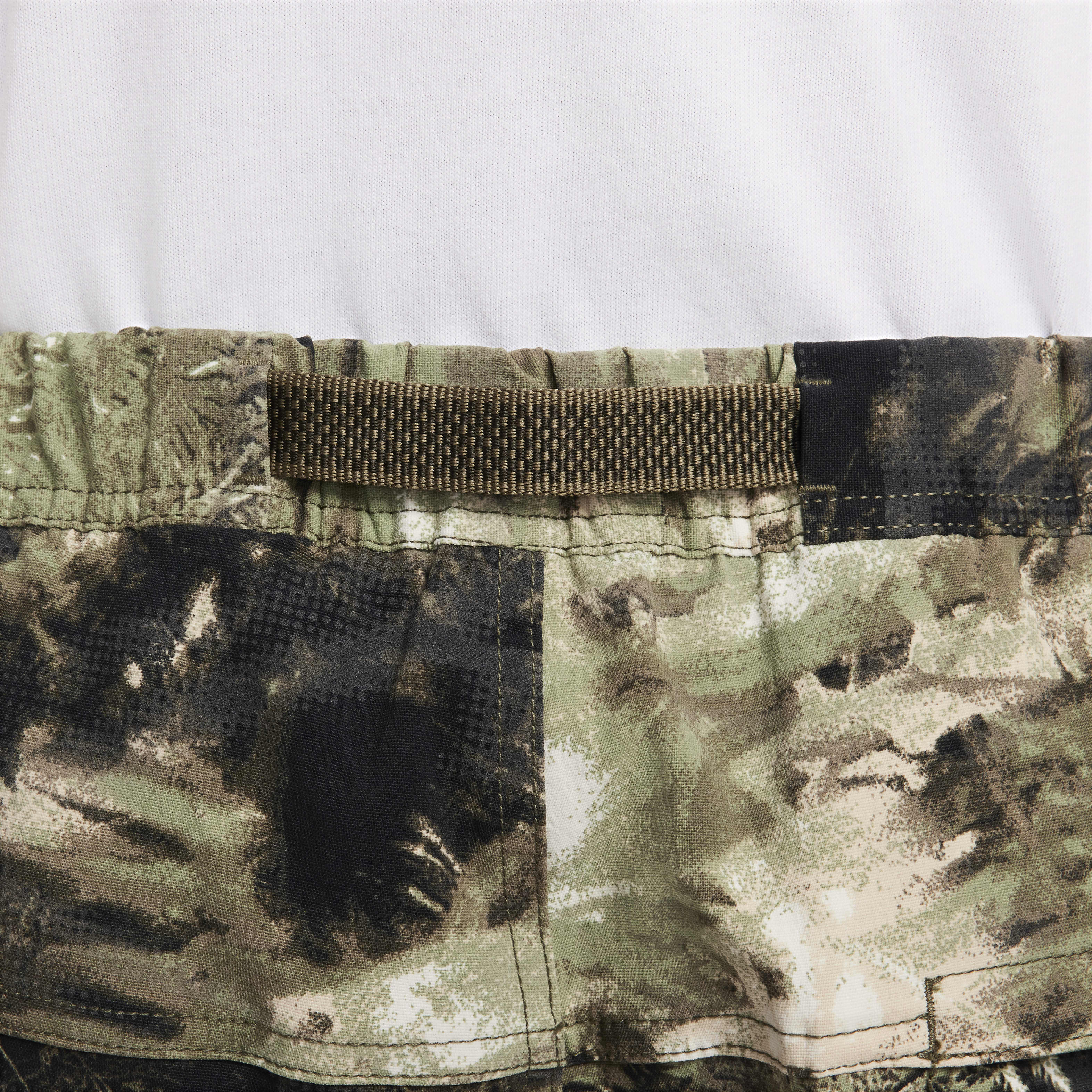 Nike ACG "Smith Summit" Men's Allover Print Cargo Pants