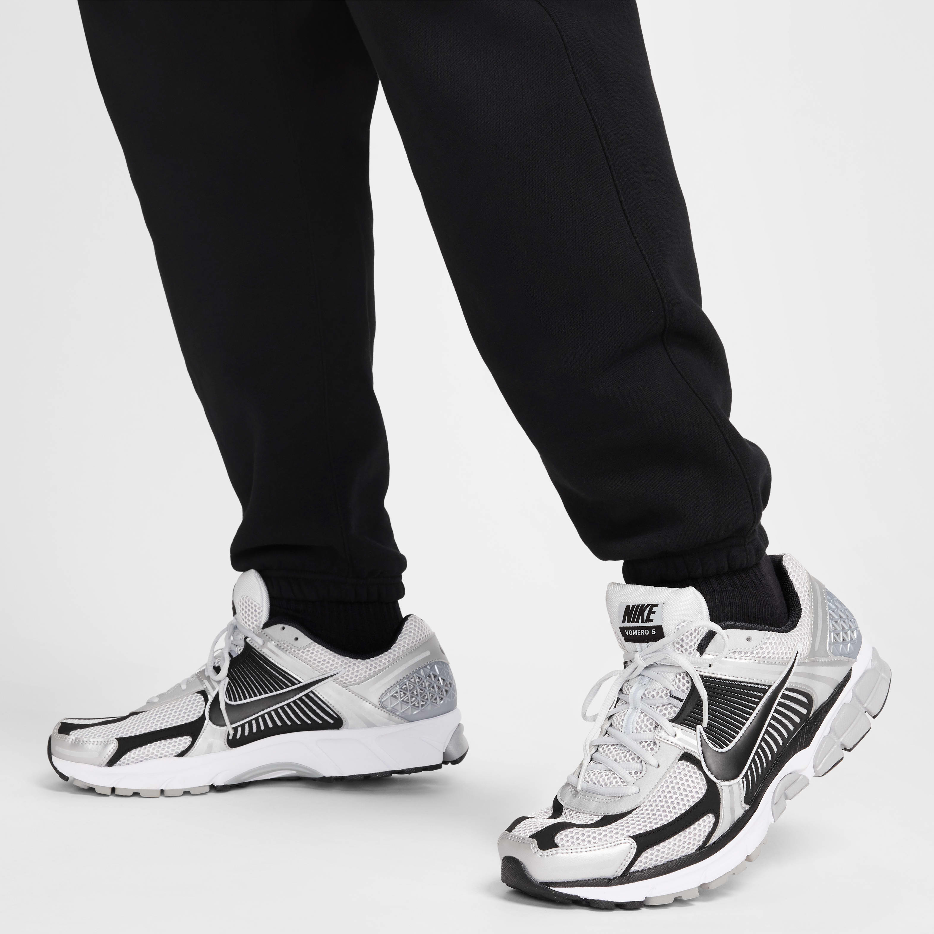 Nike Club Men's Fleece Cargo Pants