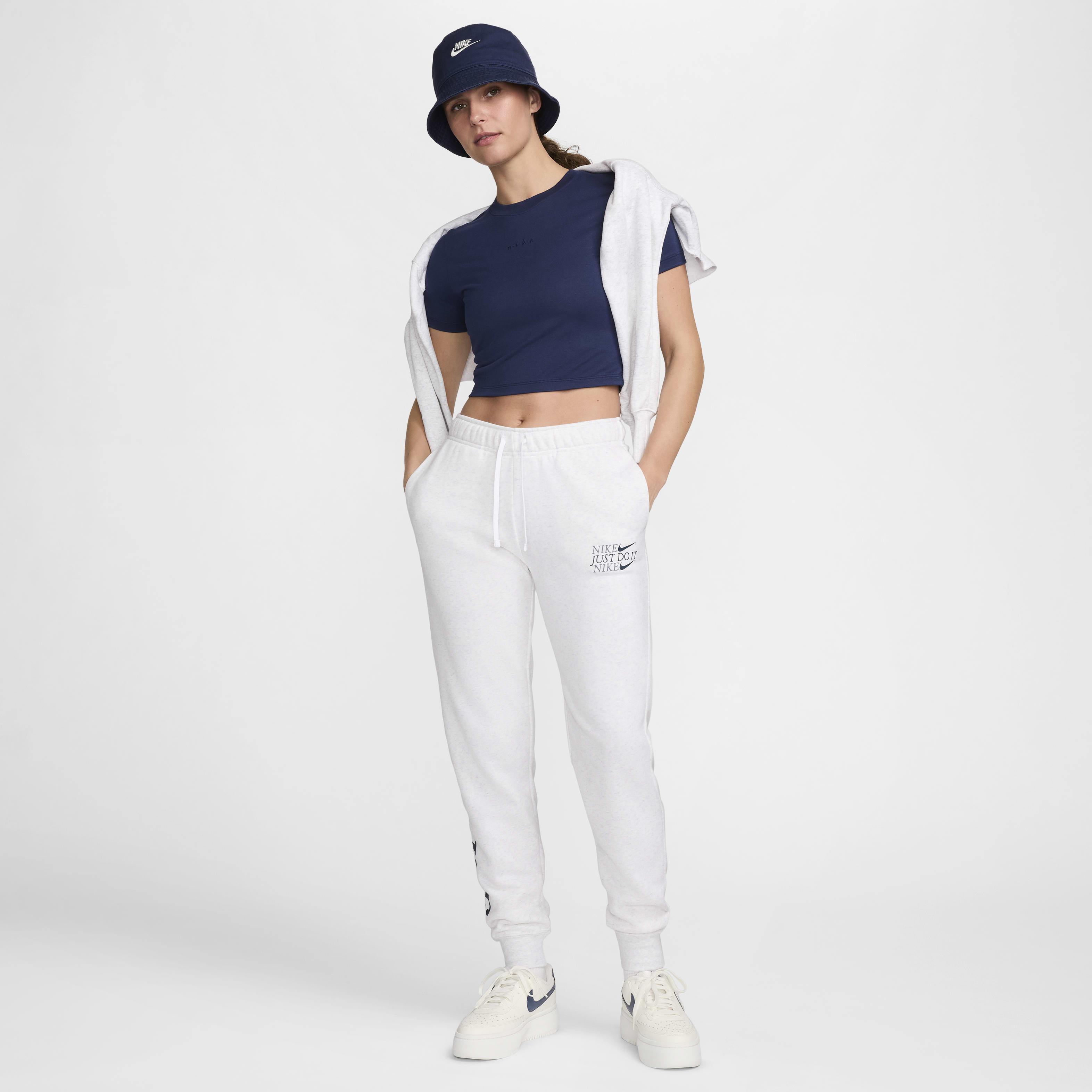 Nike Sportswear Club Fleece Women's Mid-Rise Joggers