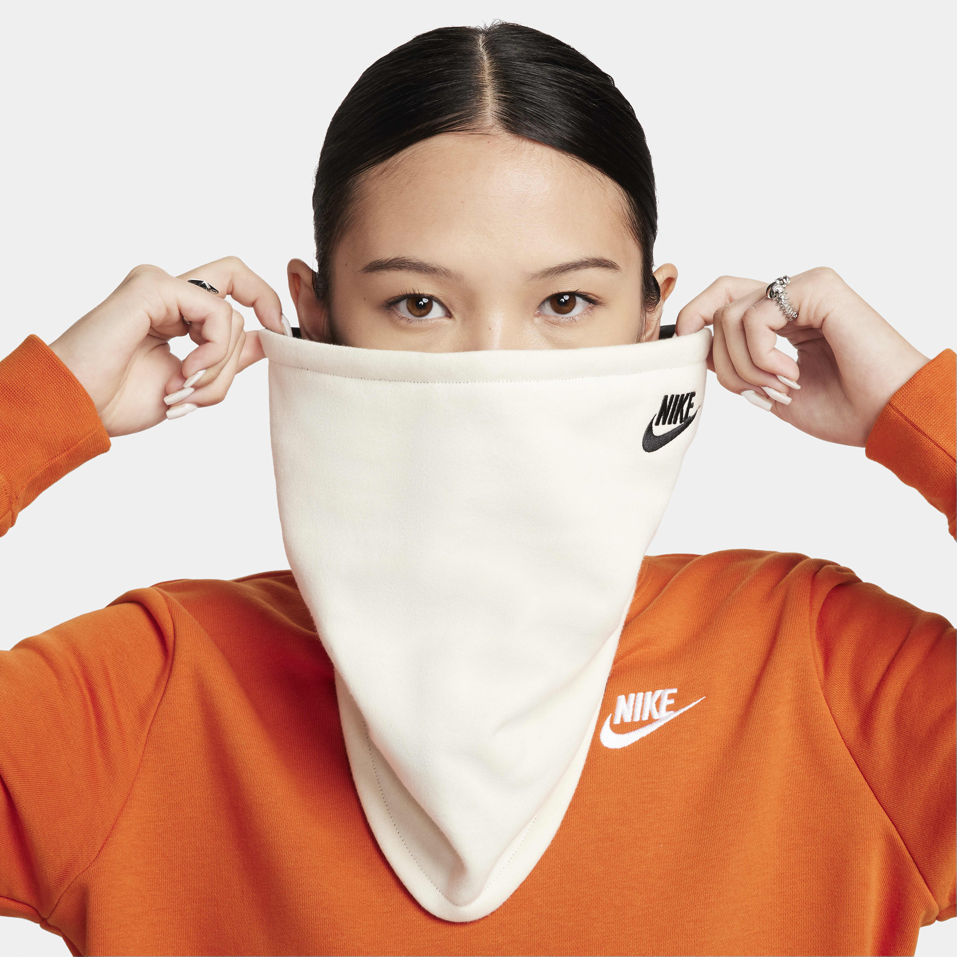 Nike Club Fleece Reversible Neck Warmer