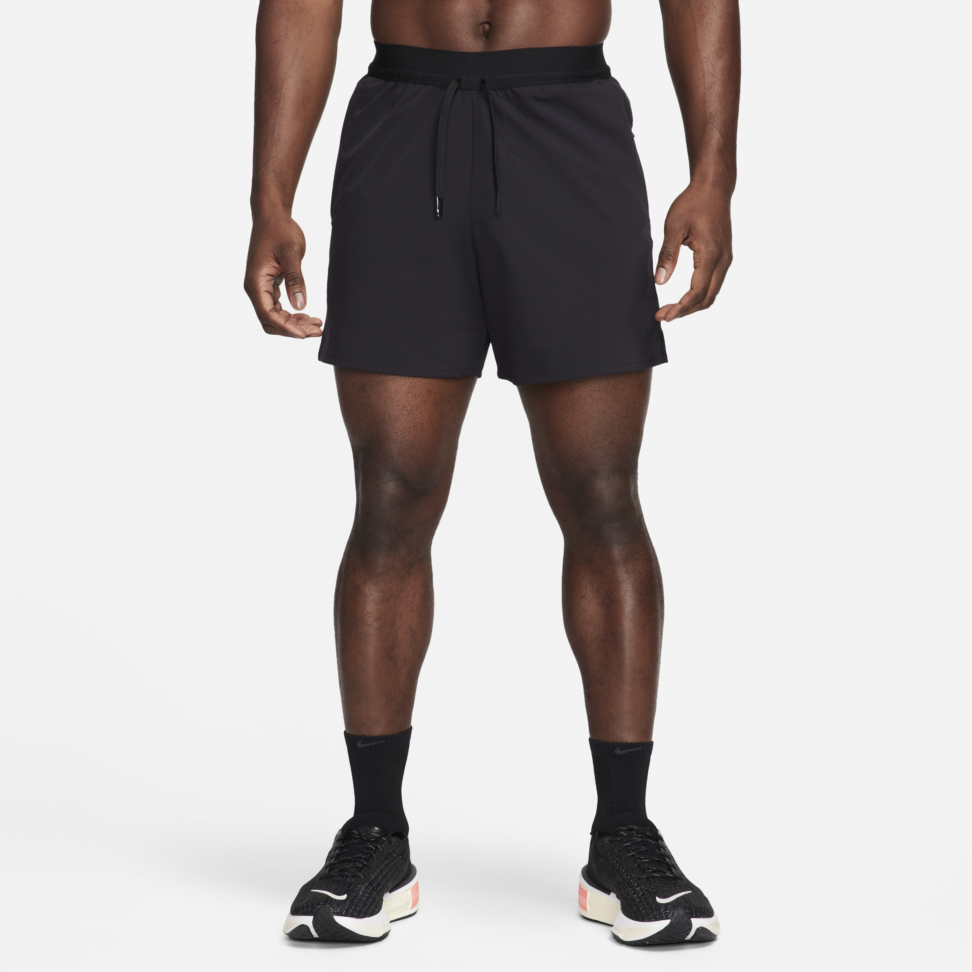 Nike A.P.S. Men's Dri-FIT 6" Versatile Shorts