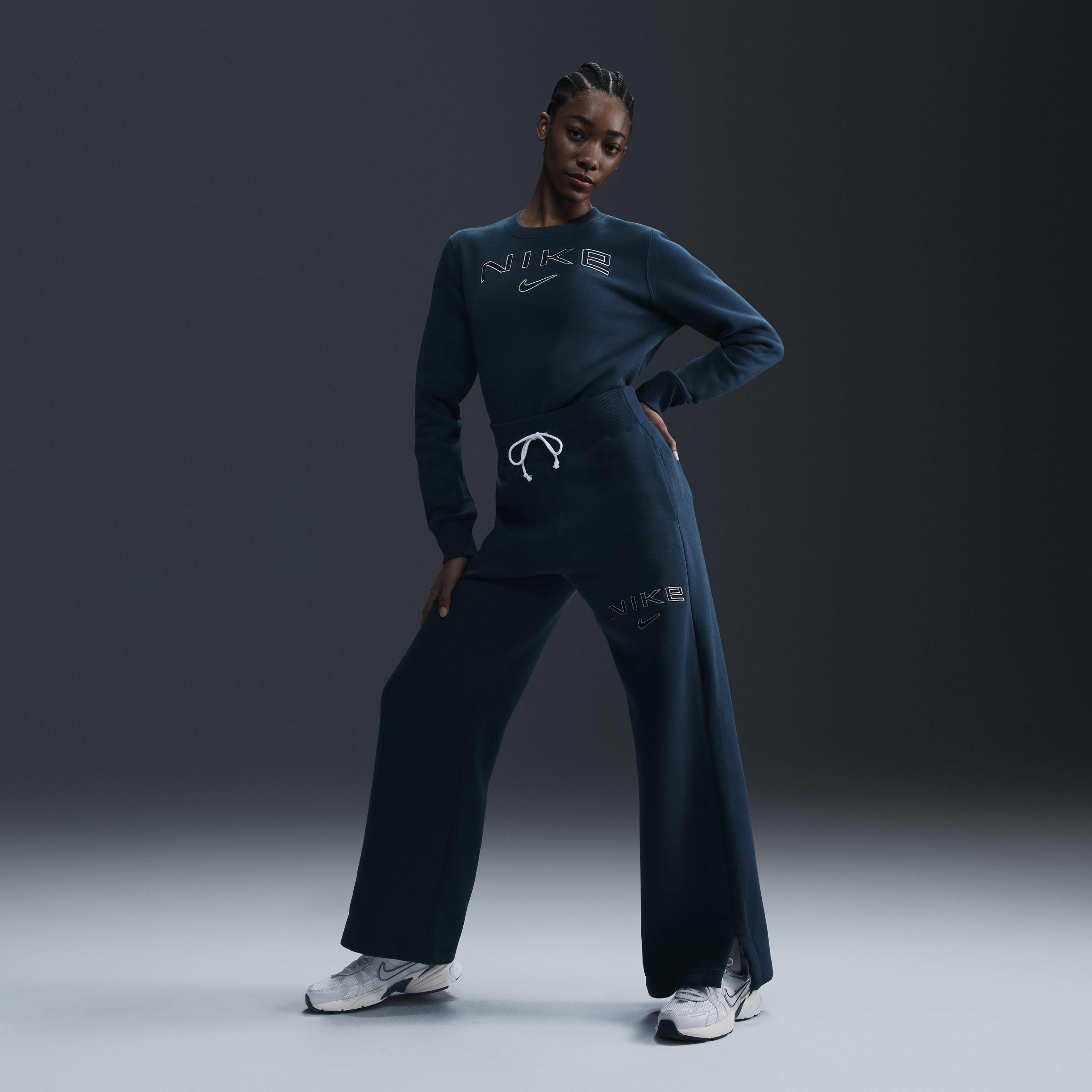 Nike Sportswear Phoenix Fleece Women's High-Waisted Wide-Leg Logo Pants