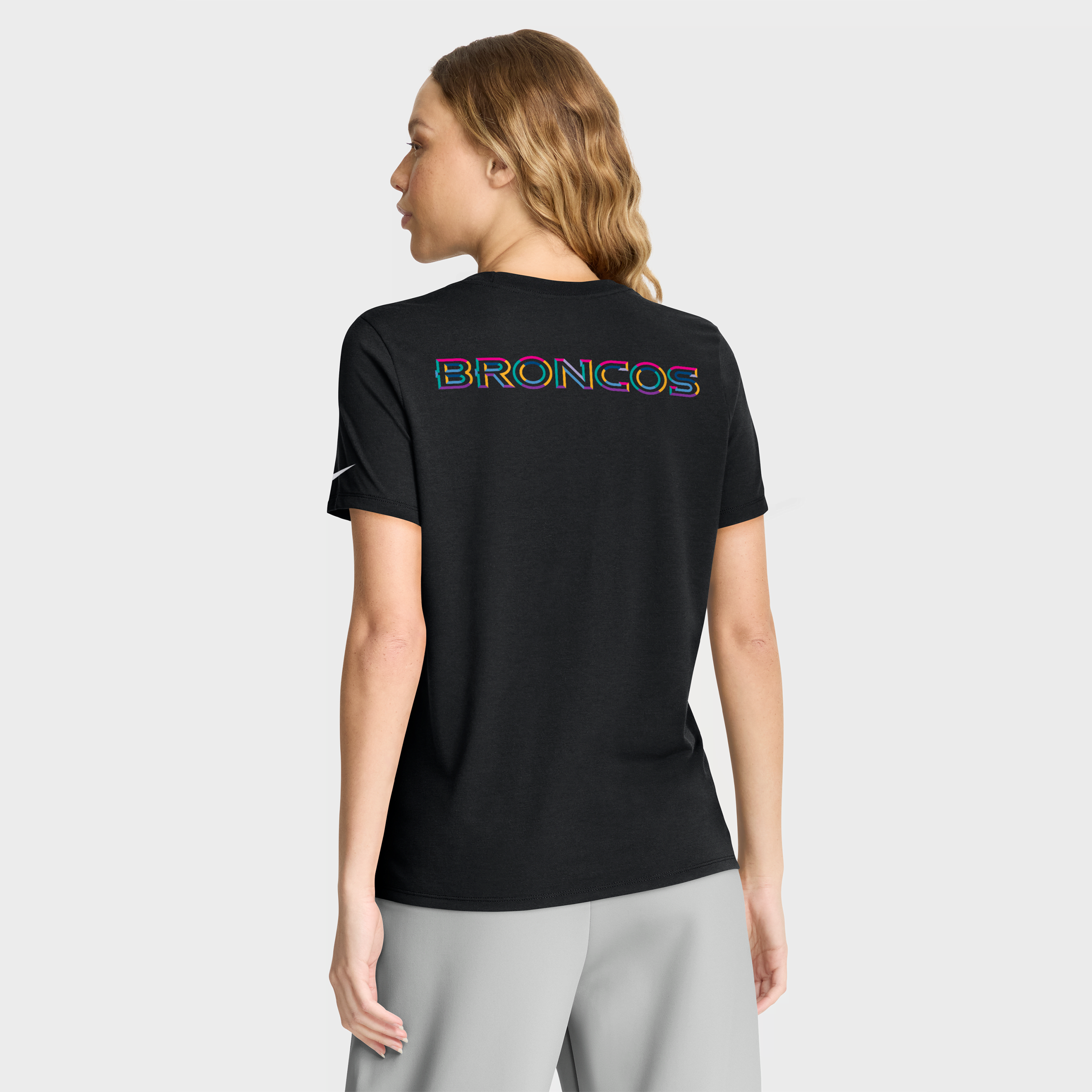 Denver Broncos Crucial Catch Women's Nike Dri-FIT NFL T-Shirt