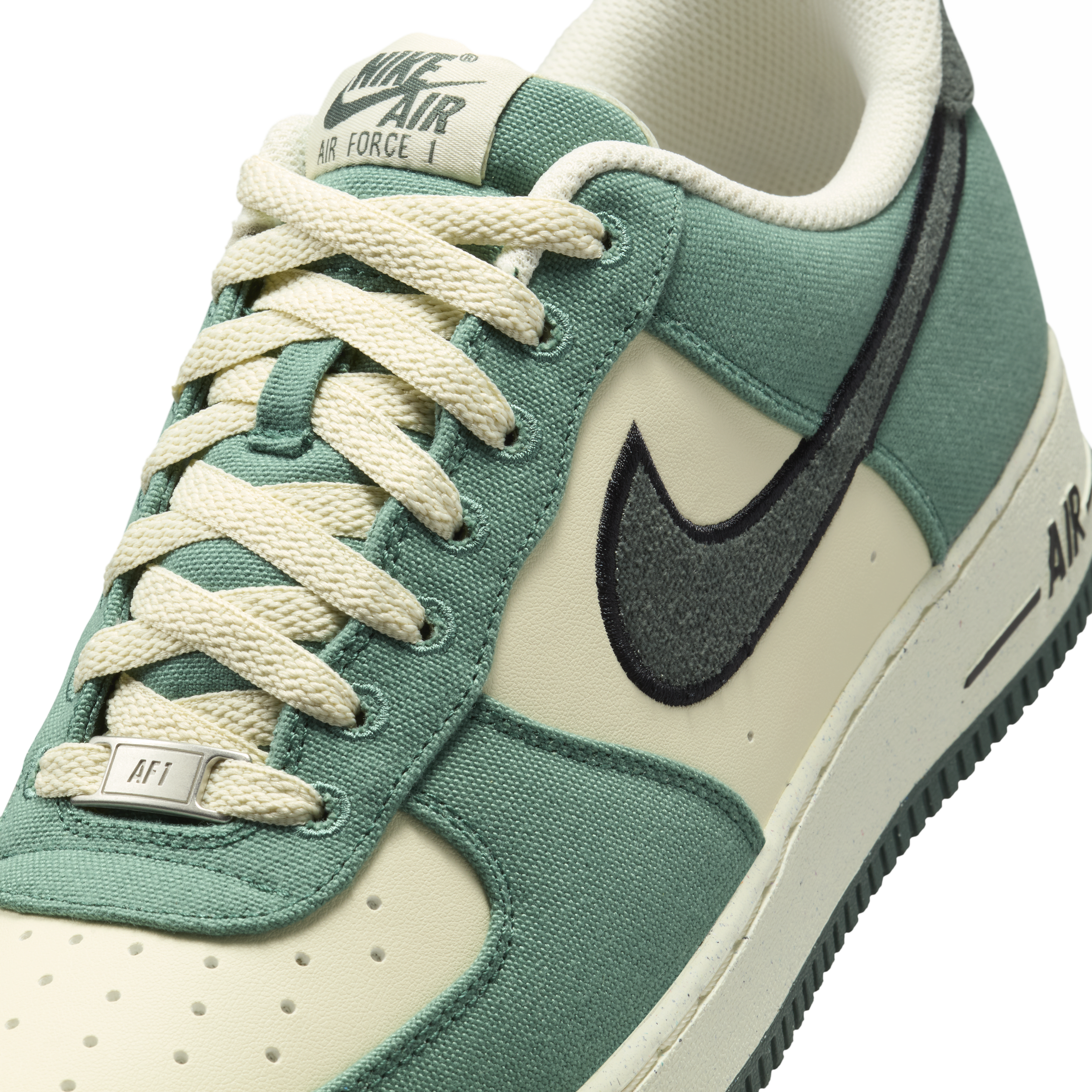 Nike Air Force 1 '07 LV8 Men's Shoes