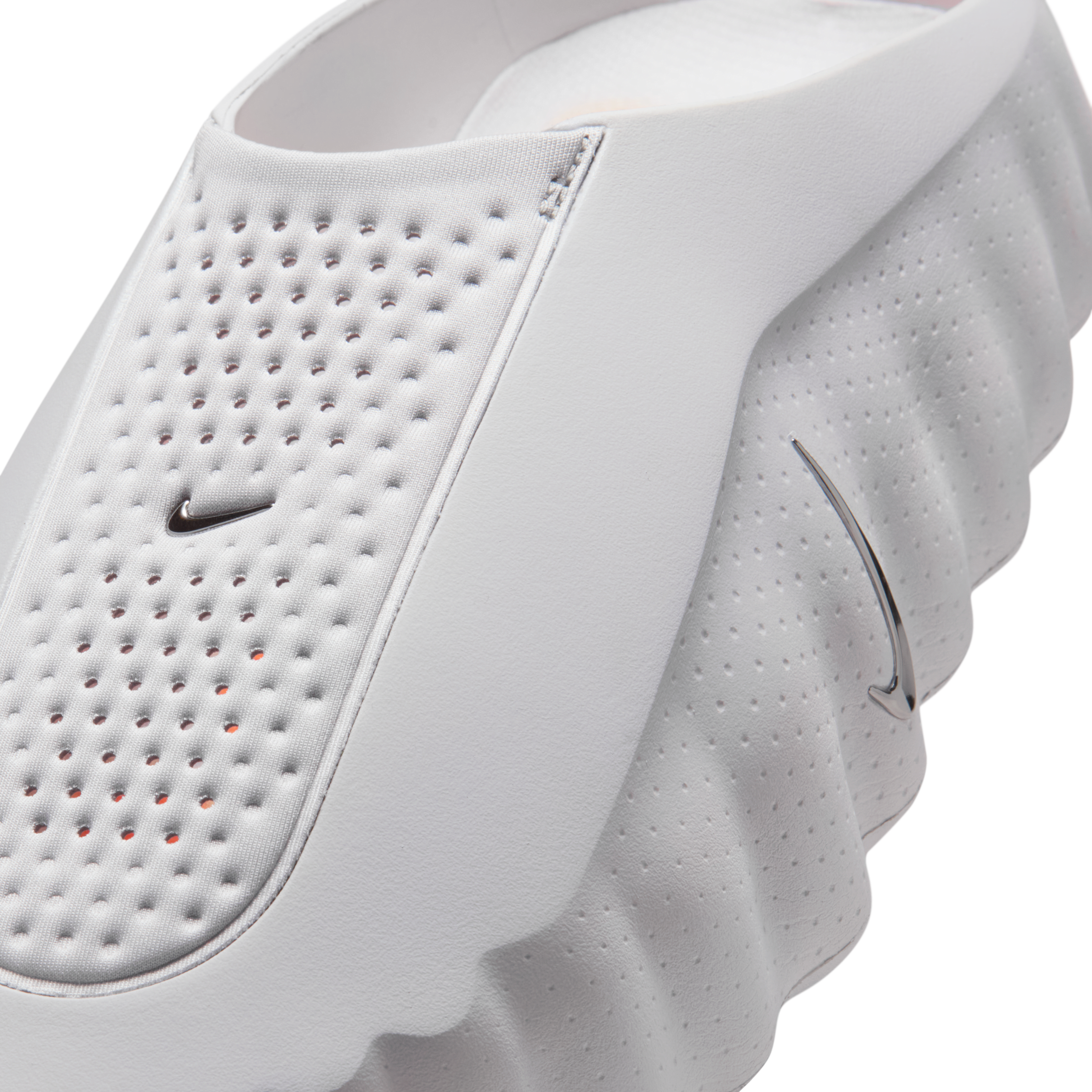 Nike Mind 001 Men's Pregame Mules