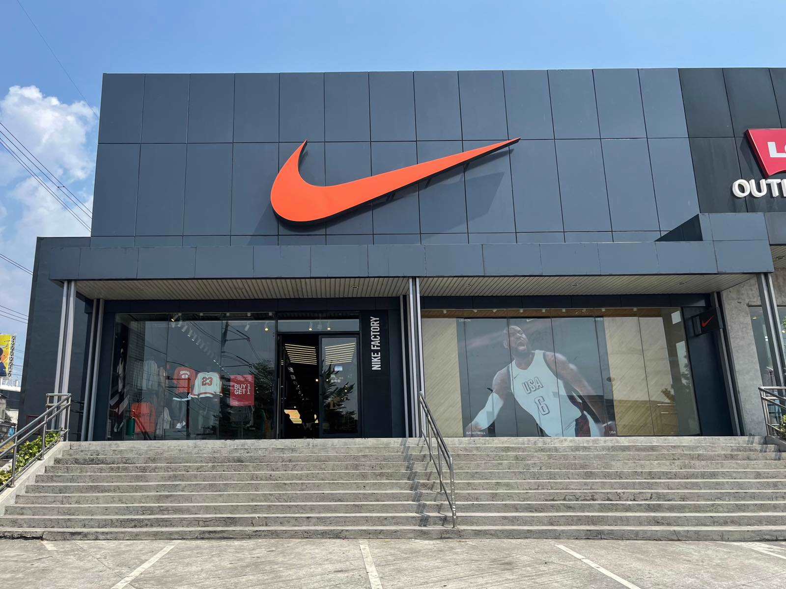 Nike Factory Store - Drive and Dine
